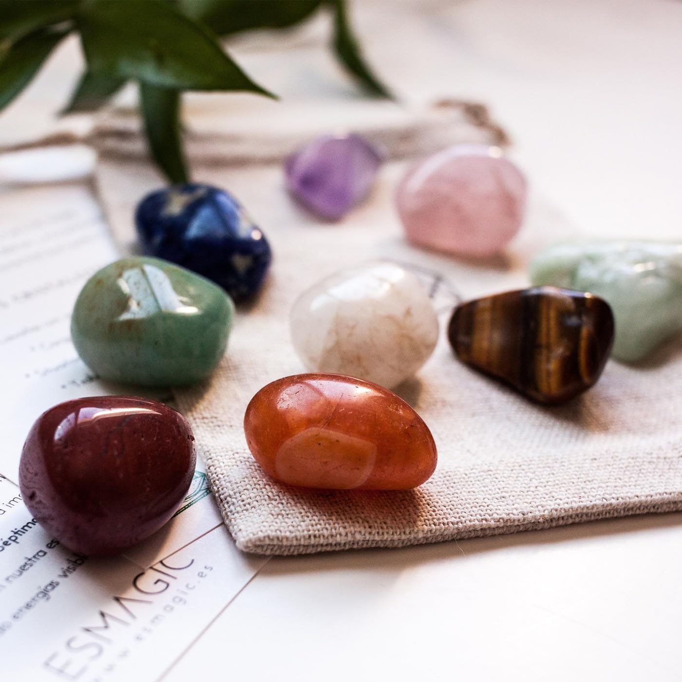 MAIBAOTA 1.6-2.0" Malachite Crystals Large Malachite Stone Reiki Natural Tumbled Polished Stones for Energy Witchcraft Therapy Meditation DIY Crystals for Protection