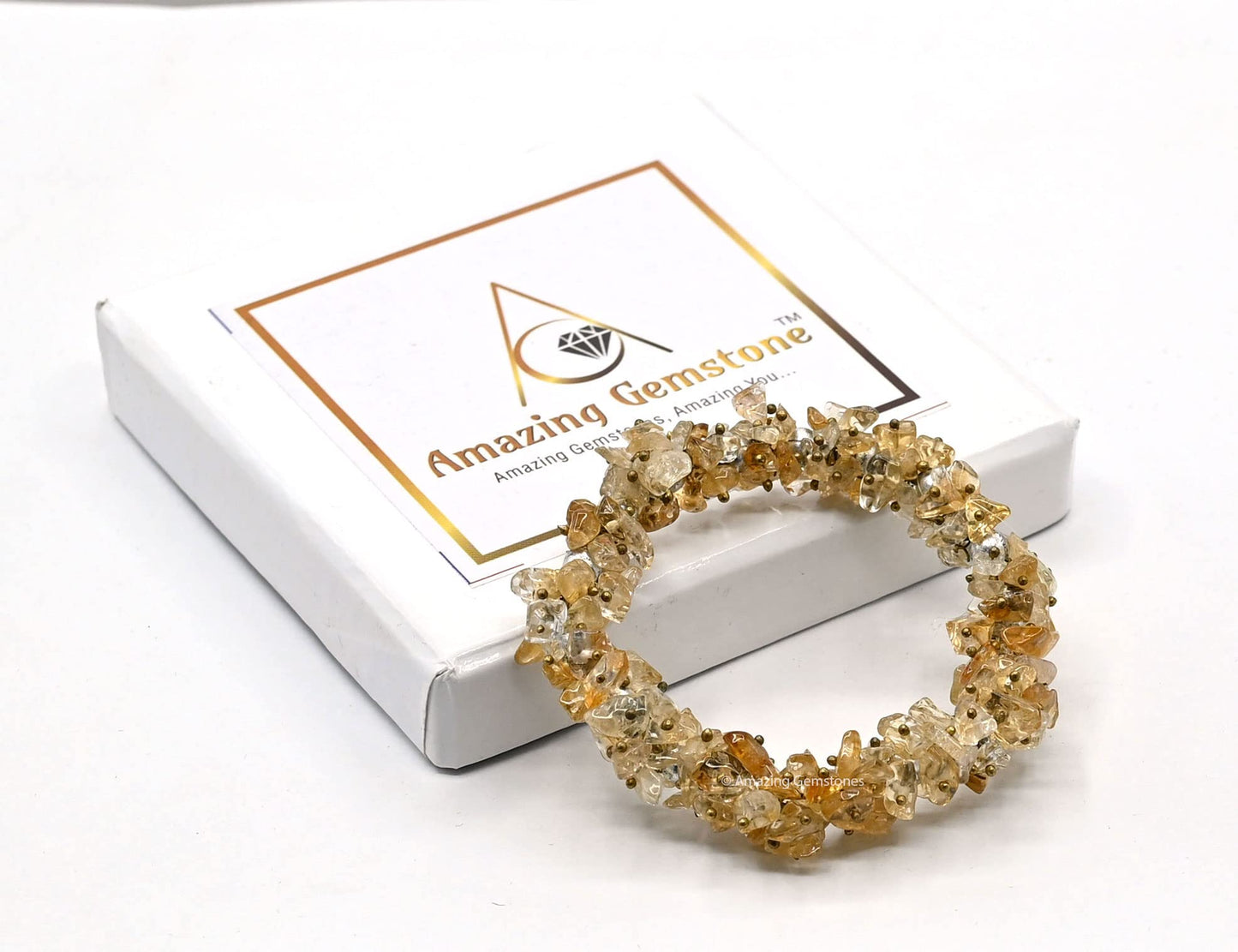 Amazing Gemstone Citrine Crystal Chip Bracelet for Women Men Stone Chakra Bracelets, AAA Grade Stretchable Healing Crystals Pulseras Para Hombres Mujer Stocking Stuffers (1 Piece)