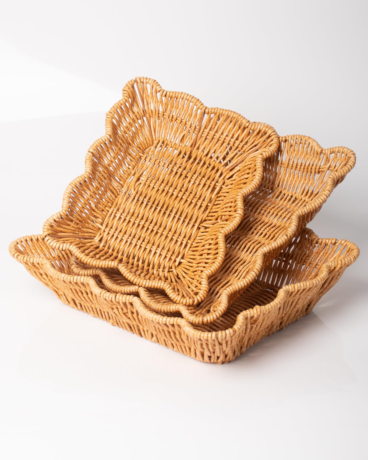 Woven Scalloped Storage Baskets Set of 3, Wicker Poly Rattan Serving Trays for Bread Fruits Vegetables, Kitchen Table Restaurant Decor Organizer (Large 11.5x9x2, Medium 10x8x2, Small 9x6.5x2)