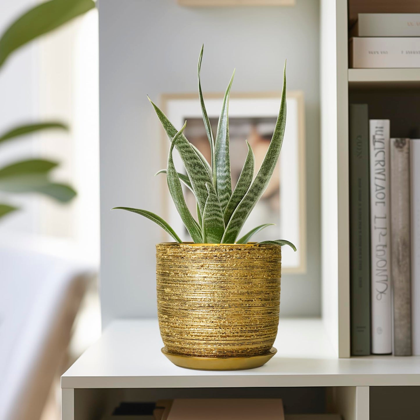 SUNPOTFOR Succulent Pot 5 Inch - Ceramic Plant Pot for Indoor Flowers, Decorative Round Indoor Planter with Drainage Hole and Saucer, Plant Lover Gifts, Patio Office Home Room Decor, Gold