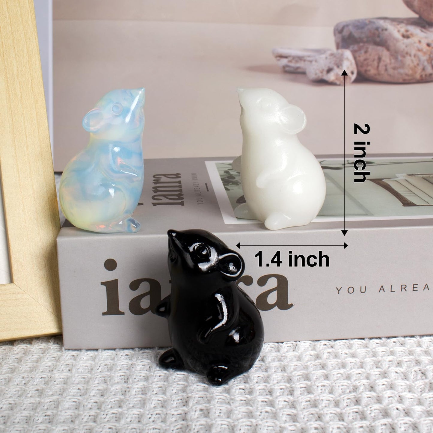 Ytbeoxk Handmade White Marble Crystal Mouse Figurine Natural Quartz Mouse Sculpture Wealth Attracting Feng Shui Decor Mini Desk Ornament Meditation Crystal Animal Mouse.