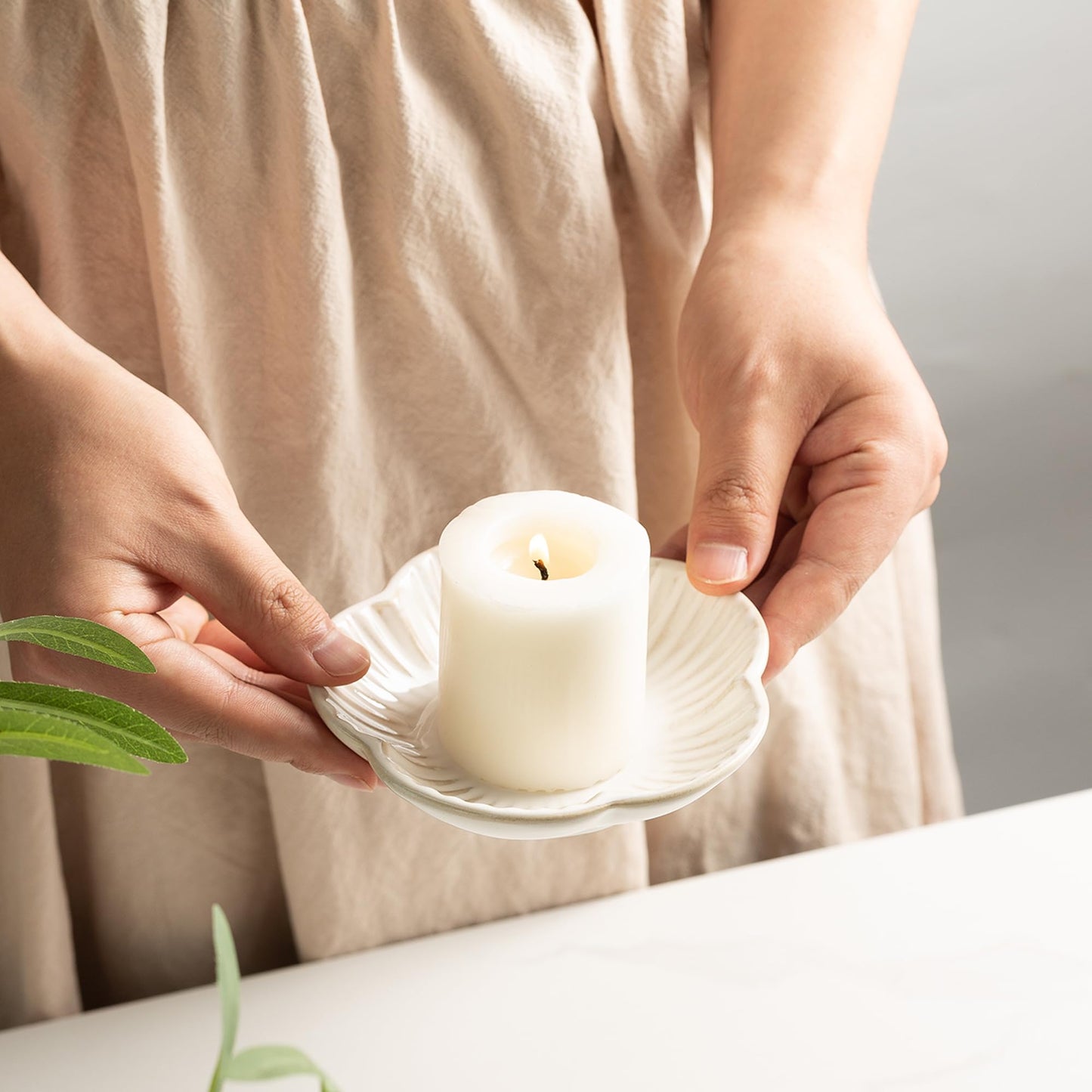 Ceramic Pillar Candle Holder Plates, Decorative Candlestick Holder, Tea Light Incense Santo Palo Holders, for Dinning, Party, Wedding, Birthday, Anniversary Decorations, 1pack (White)