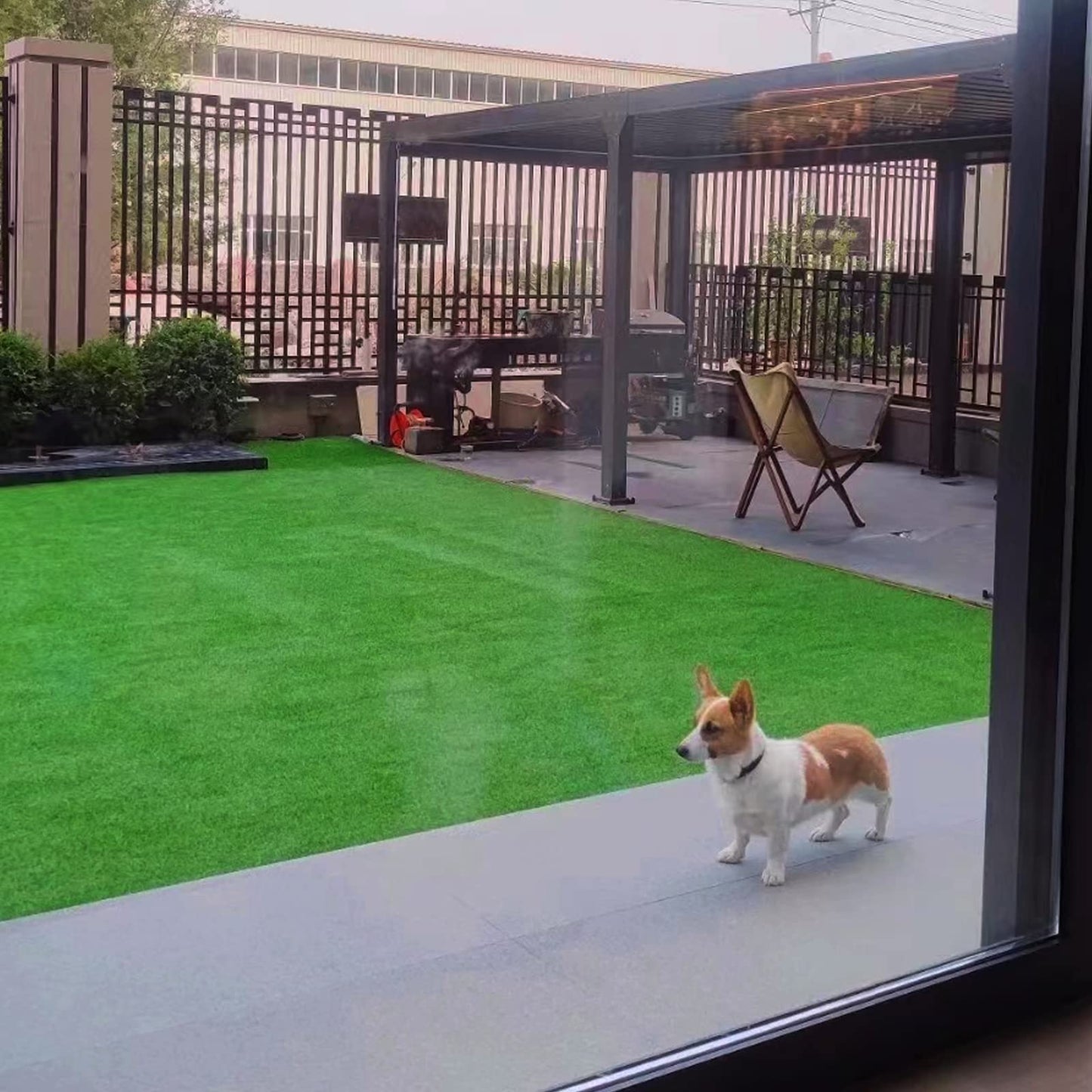FREADEM Artificial Grass Turf for Pet Dogs 8' x 8', Fake Grass Lawn with Drain Holes, Indoor Outdoor Synthetic Grass Mat for Garden Gym Patio Balcony Playground Backyard, Height 0.8 Inch