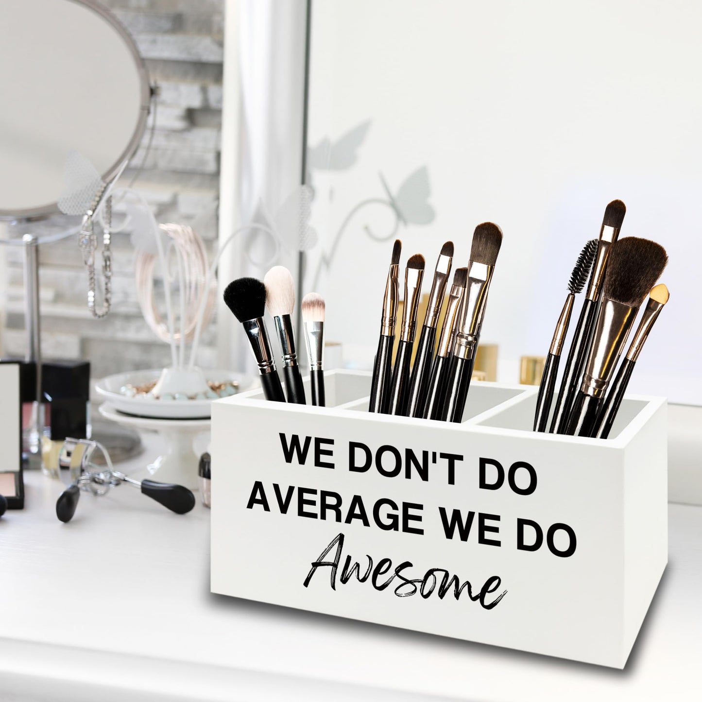 XPH Inspirational Pen Pencil Holder Organizer for Desk, Inspirational Gifts for Women, We Don't Do Average We Do Awesome Motivational Wooden Box Sign for Home Office Desk Tabletop Decorations