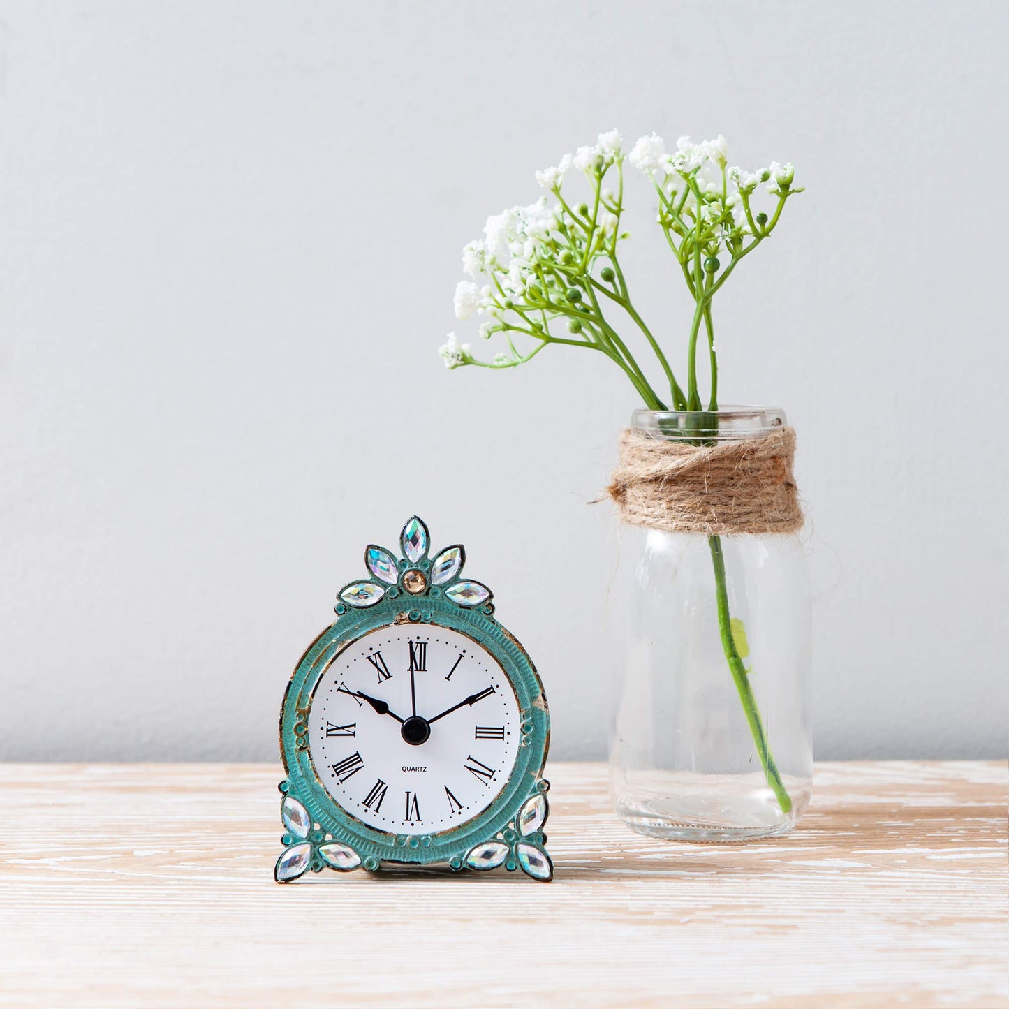 NIKKY HOME Vintage Pewter Quartz Mini Table Clock with Crystal Shining Rhinestone, 2.87 x 1.37 x 3.87 Inches, Aqua