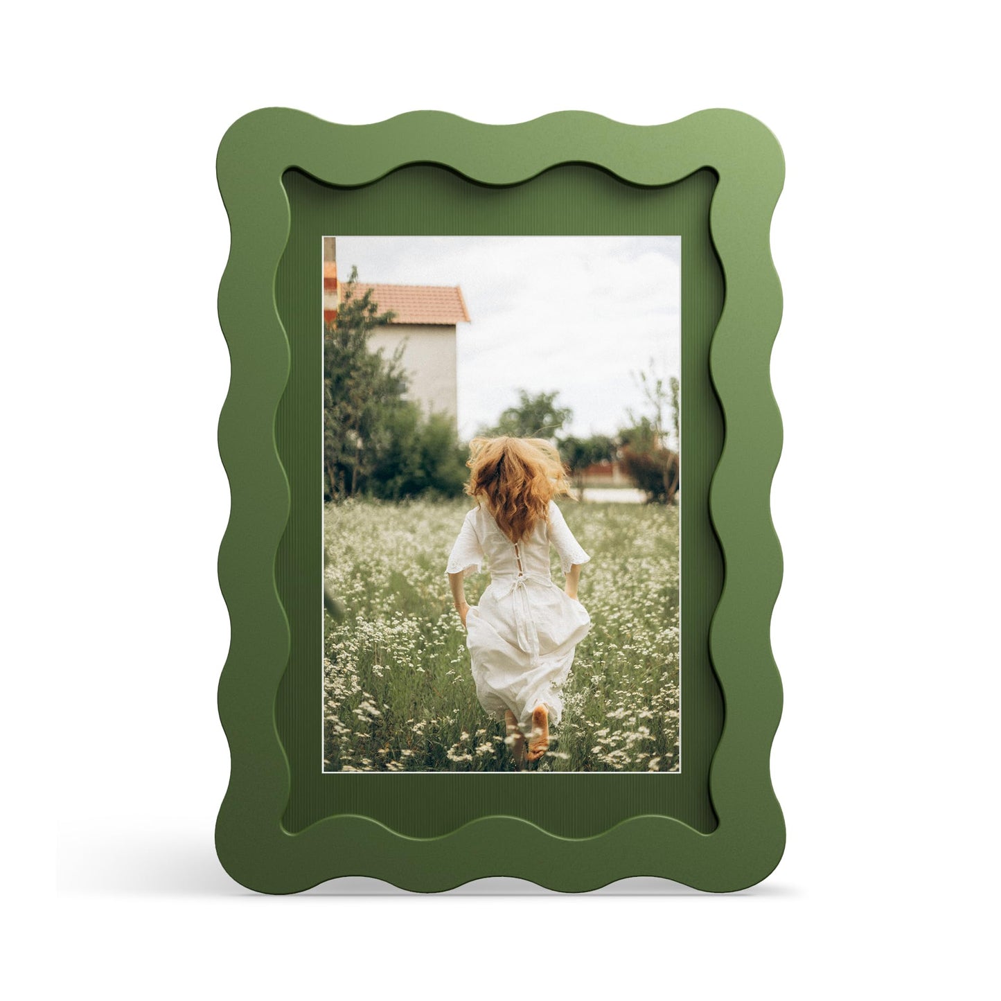 THKRLOF 4x6 Picture Frame with Mat for 3.5x5, Wavy Edge Wooden Real Glass Photo Frame for Tabletop and Wall Hanging, Green, 1 Pack