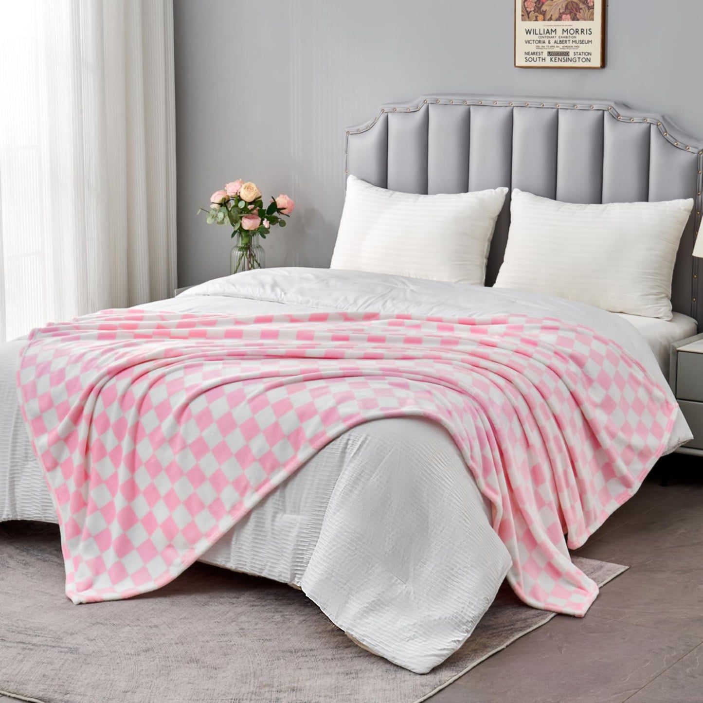 Edenleaf Pink Checkered Blanket, Ultra Soft Fleece Checkered Throw Blankets for Couch Bed and Travel, Luxury Throws for All Seasons, 50x60 Inch, Pink