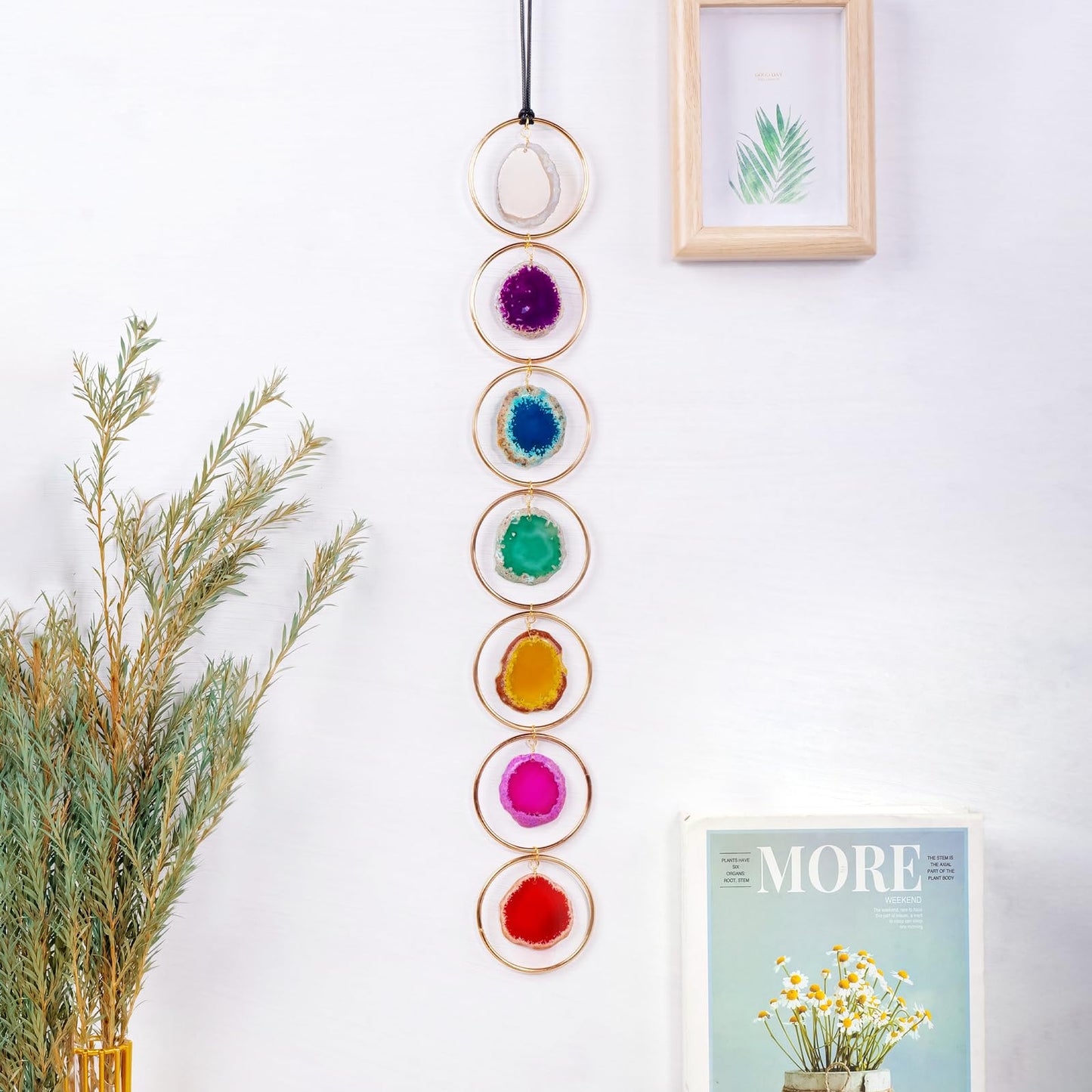 Natural Agate Slice Wall Art - Handmade Crystal Suncatcher for Window Decor, Round Healing Gemstone Hanging for Indoor Outdoor, Spiritual Gift for Women（Agate-Gold）