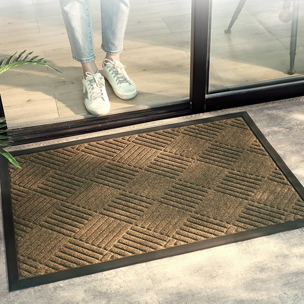MATZEN Diamond Door Mat Indoor Outdoor Rug Floor, Front Entrance Entryway, Heavy Duty Low Profile Rubber Waterproof Garage Patio Porch Weatherproof, Non Slip Absorbent Dirt Trapping, 17x29, Red