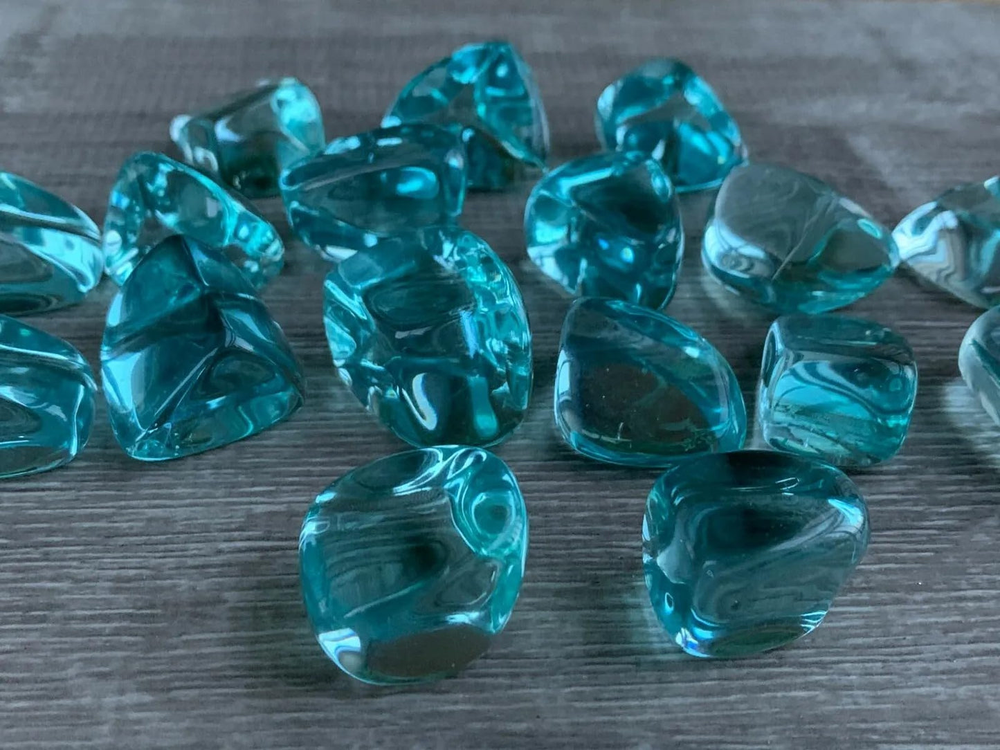 GAF TREASURES 5 Pcs Blue Aqua Obsidian Tumbled Stones, Polished Blue Aqua Obsidian Gemstone, Blue Aqua Obsidian Healing Crystals (Blue Aqua Obsidian)