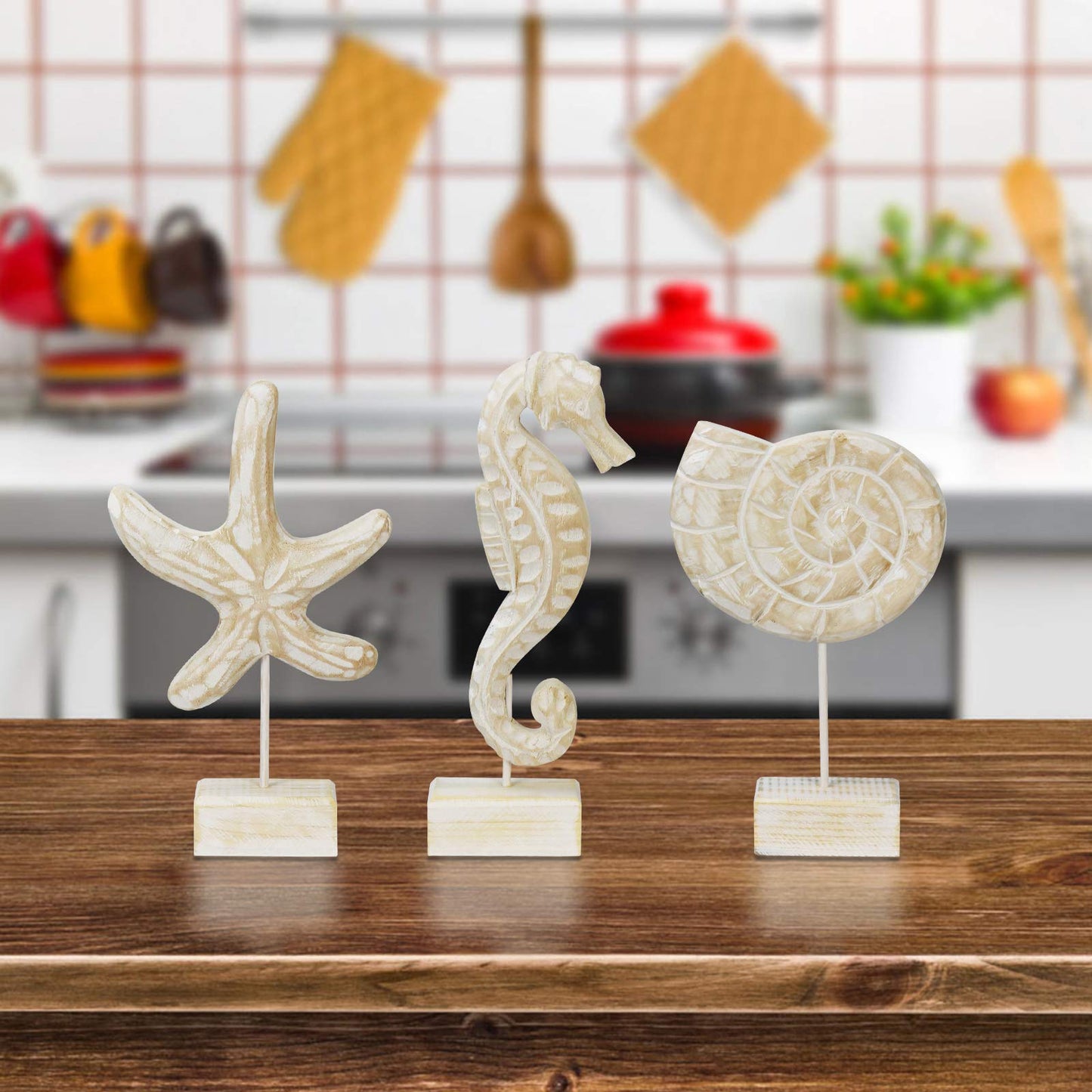 Exttlliy 3pcs Wood Handmade Beach Nautical Style Figurines Starfish/Conch/Seahorse Statue Home Decor Beach Decor Coastal Decor