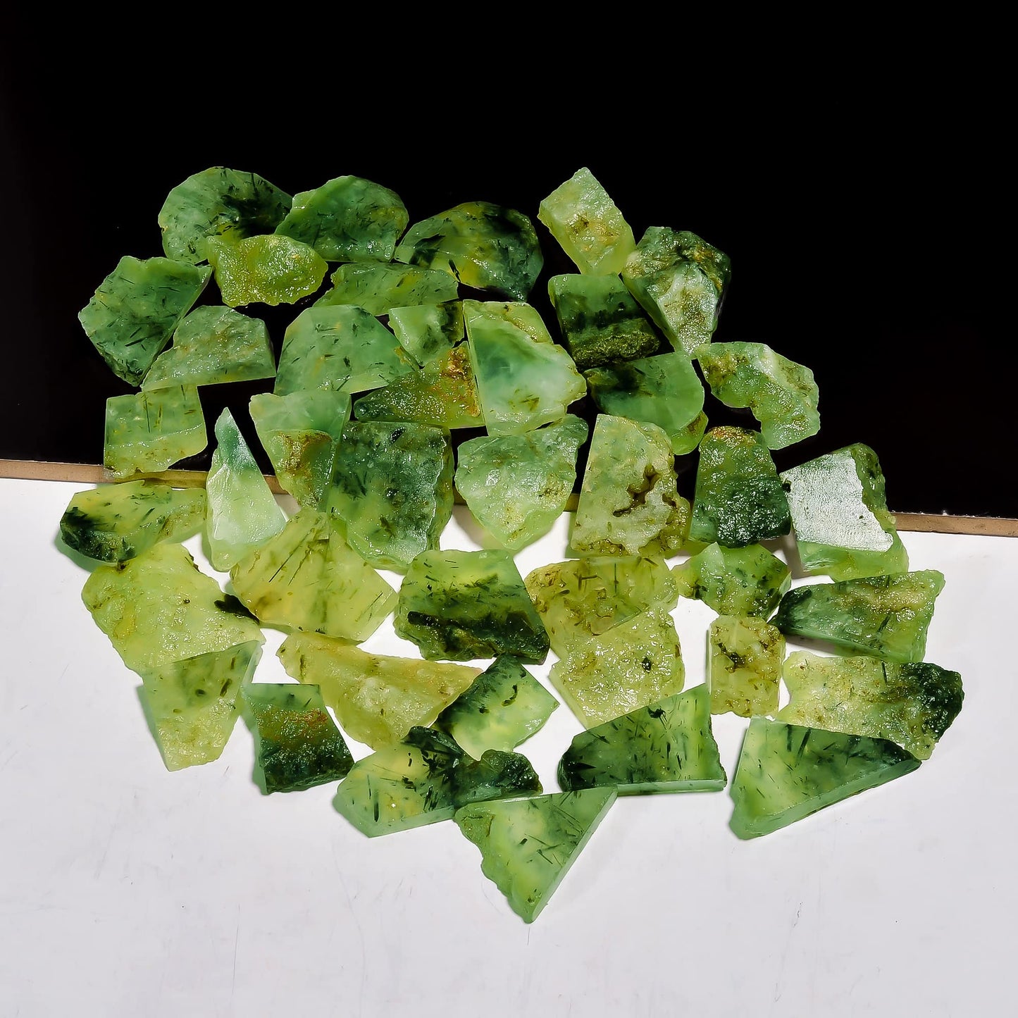 Natural Prehnite Raw Slice Gemstone- Healing Crystals for DIY Jewelry Making -Loose Natural Cabochon -Perfect for Crafting Unique Jewelry Designs (5 pcs, 25-35 mm)
