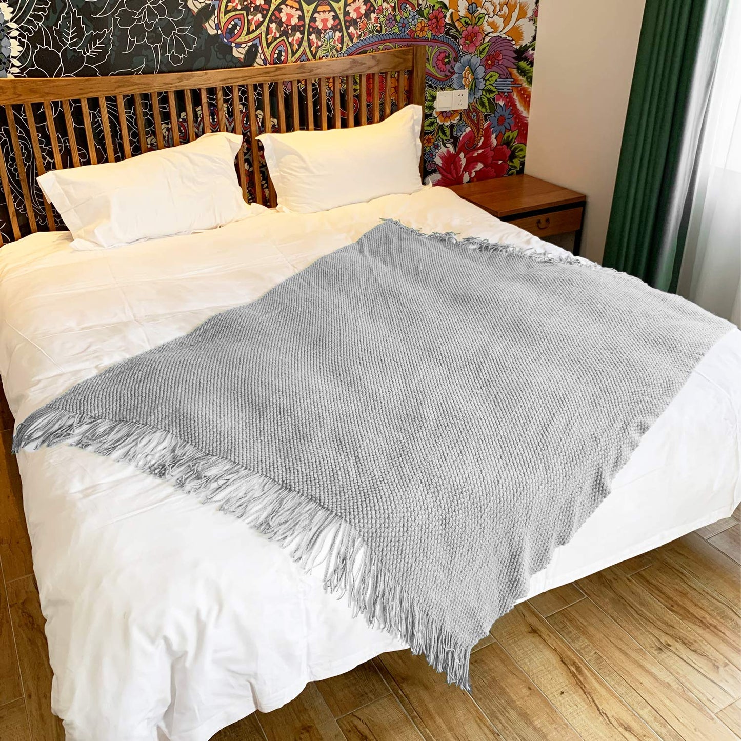 LOMAO Knitted Throw Blanket with Tassels Bubble Textured Soft Lightweight Throws for Couch Cover Home Decor (Light Grey, 50x60)