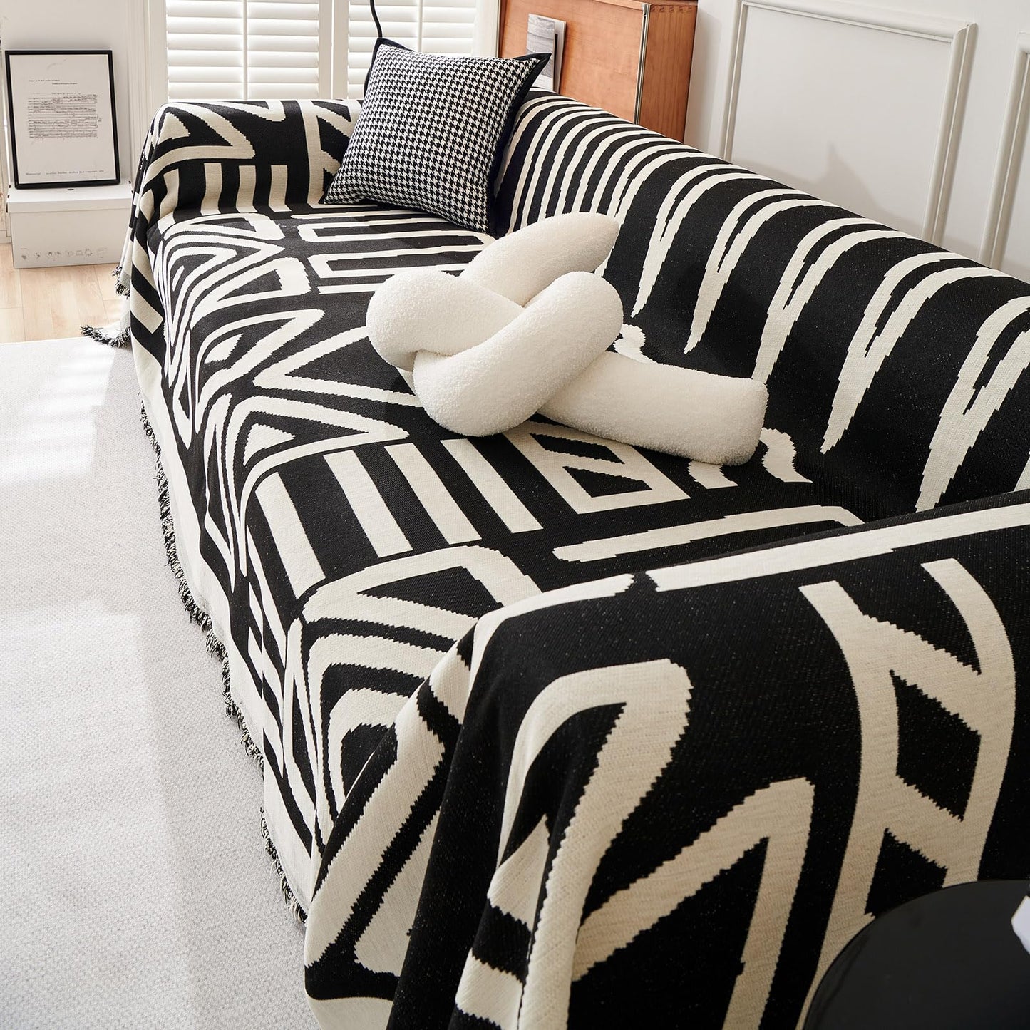 VClife Boho Couch Cover for Dog, Soft Cooling Sofa Cover for Sectional L Shape, Breathable Fabric Furniture Protector for Pet, Reversible White and Black Checkered Plaid Sofa Slip Cover Futon Cover