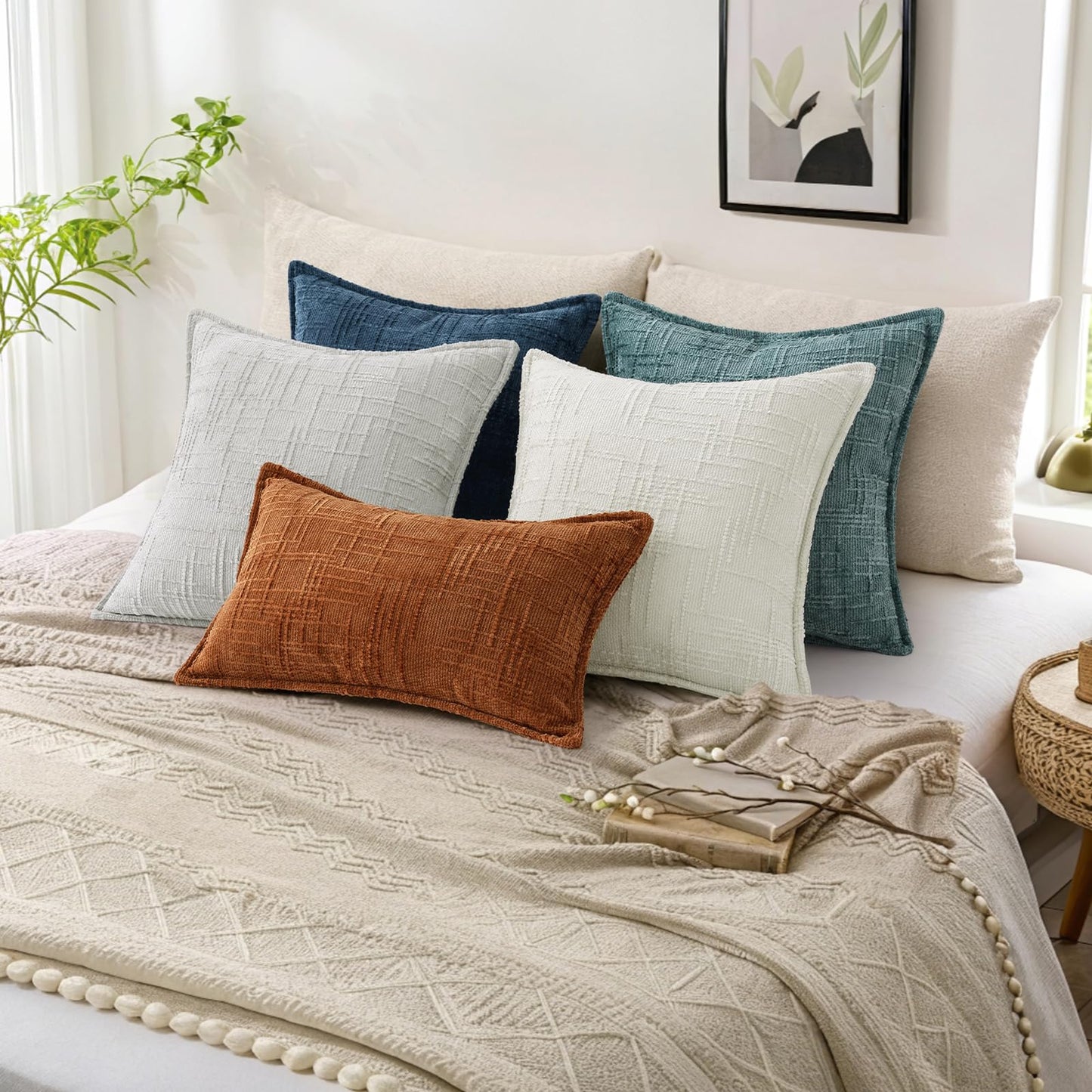 decorUhome Chenille Throw Pillow Covers 20x20 Set of 2, Thick Textured Slubby Neutral Decorative Pillow Covers with Elegant Design for Couch, Sofa, Living Room, Navy Blue