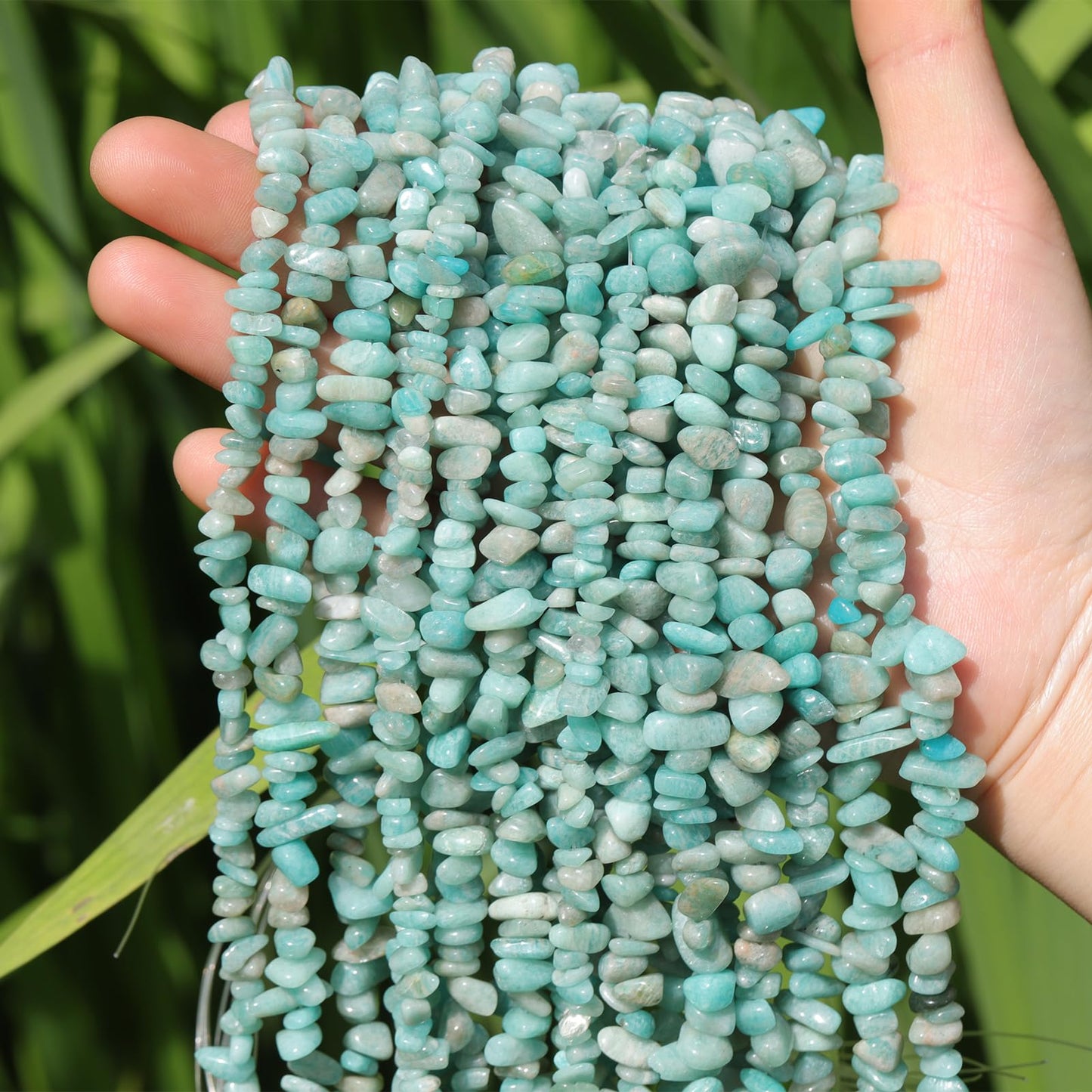 400pcs Natural Chip Stone Beads for Jewelry Making Amazonite 5-8mm Irregular Gemstones Healing Crystal Loose Rocks Bead Hole Drilled for Ring Earrings Necklace Bracelet Making DIY Art Crafts