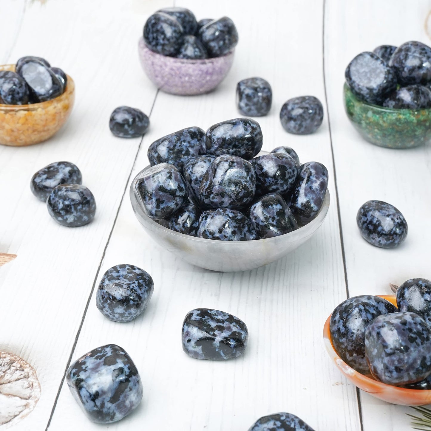 "Crocon 1LB Indigo Gabbro Tumbled Stones and Crystals bulk 2000+ Carats Natural Crystal Kit for Reiki Healing Crystal Polished, Tumble Stones, Chakra Balancing, Reiki Gift, Home Decor Size : 2025 mm"