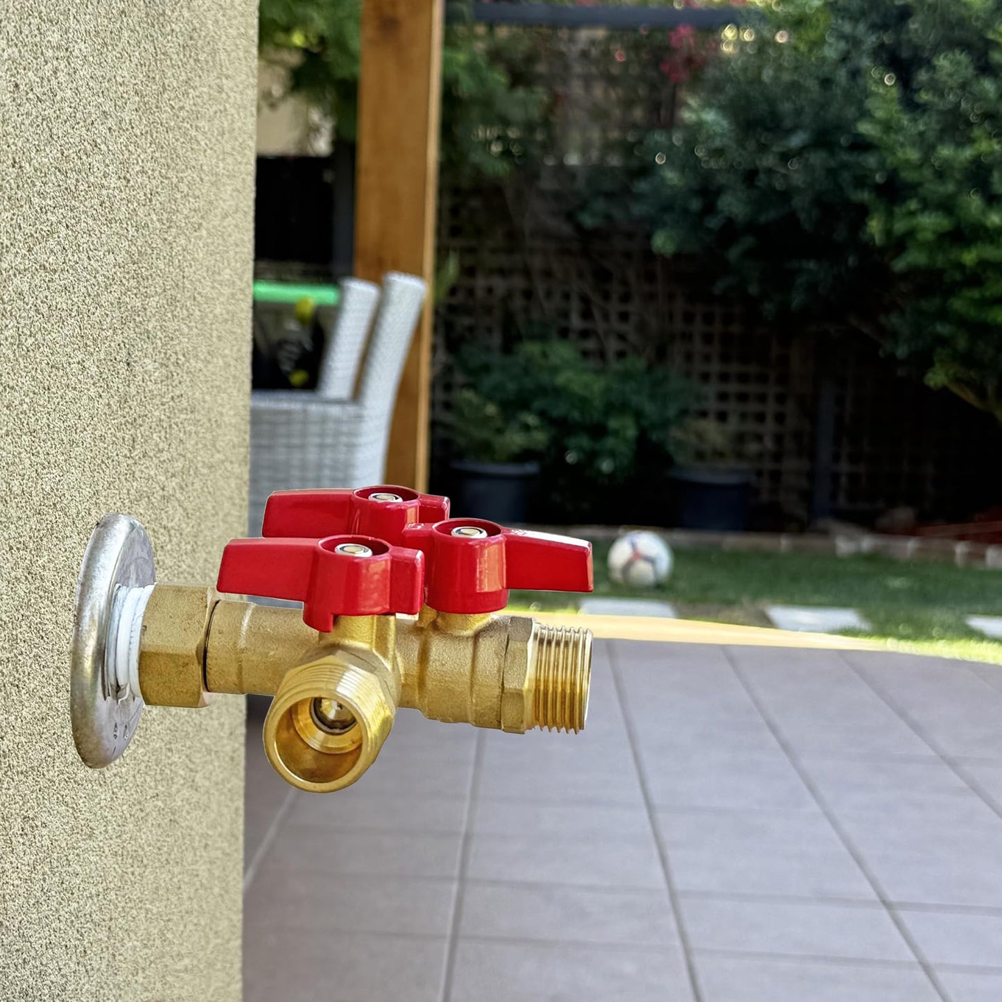 HQMPC Garden Hose Splitter Brass Hose Splitter With Stainless Steel Long Handle Brass Y Valve Water Garden Hose Adapter 3 Way Y Valve 3/4" GHT Thread Red Handle