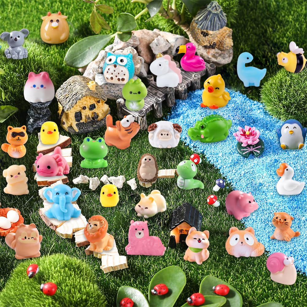 DIYDEC 50pcs Mini Resin Animal 50 Styles Tiny Resin Animals Miniature to Hide Little Small Animal Figures Bulk for Holiday Party Favors Bag Fillers Garden Dollhouse Crafts Decor