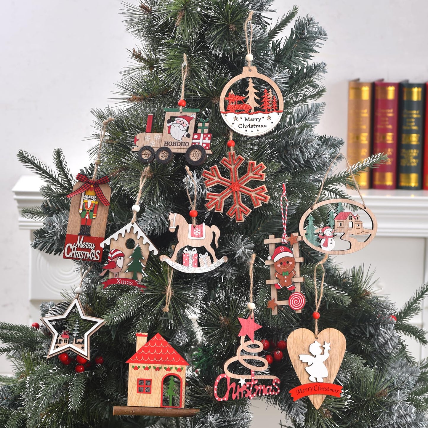 IDATOO Christmas Ornaments, 12 PCS Wooden Christmas Tree Decorations, 3D Rustic Farmhouse Christmas Ornaments Sets Holiday Hanging Decor Keepsake for Party Holiday Home Decor (12pcs Red)