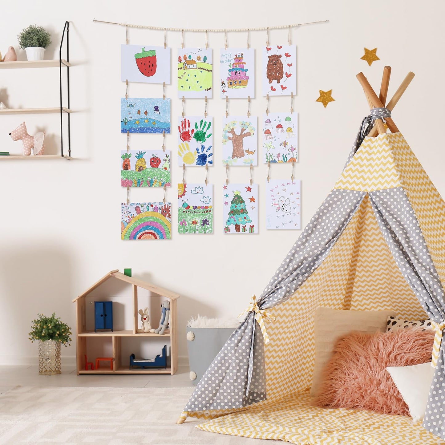 KLOGTSIND Hanging Photo Display with Clips Wall Decor, Boho Wooden Beads Garland Picture Banner, Collage Card Kids Art Holder Photo String with 28 Clips for Room Dorm Decor, Christmas Teen Girl Gifts