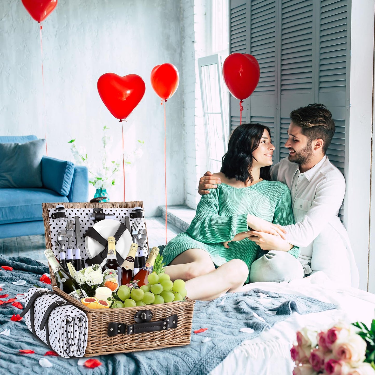 HYBDAMAI Picnic Basket for 4 Persons with Waterproof Picnic Blanket and Insulated Cooler, Large Wicker Picnic Basket for Camping, Outdoors, Valentine's Day, Christmas, Birthday, Wedding Gift