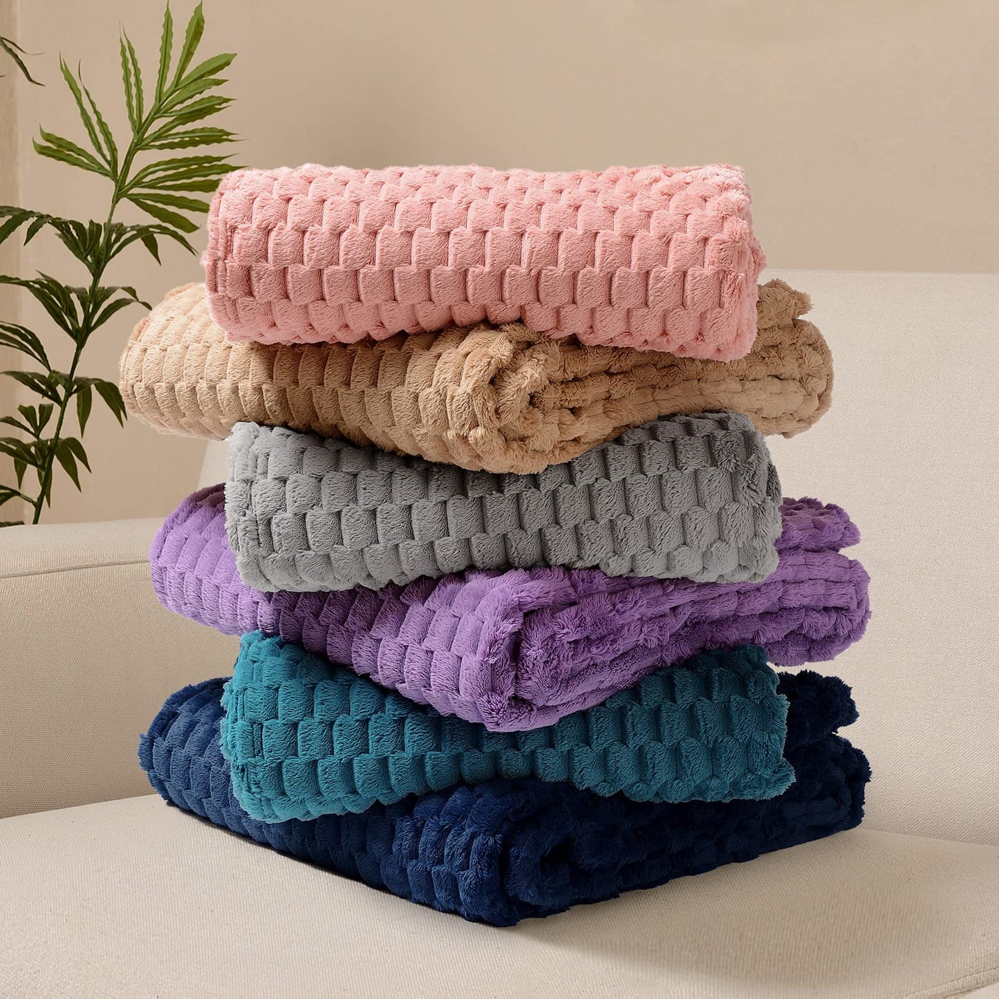 FY FIBER HOUSE Fleece Throw Blanket for Couch 300GMS Super Soft Plush Fuzzy Blankets and Throws for Sofa Bed Office, 40x50 Inches, Light Grey