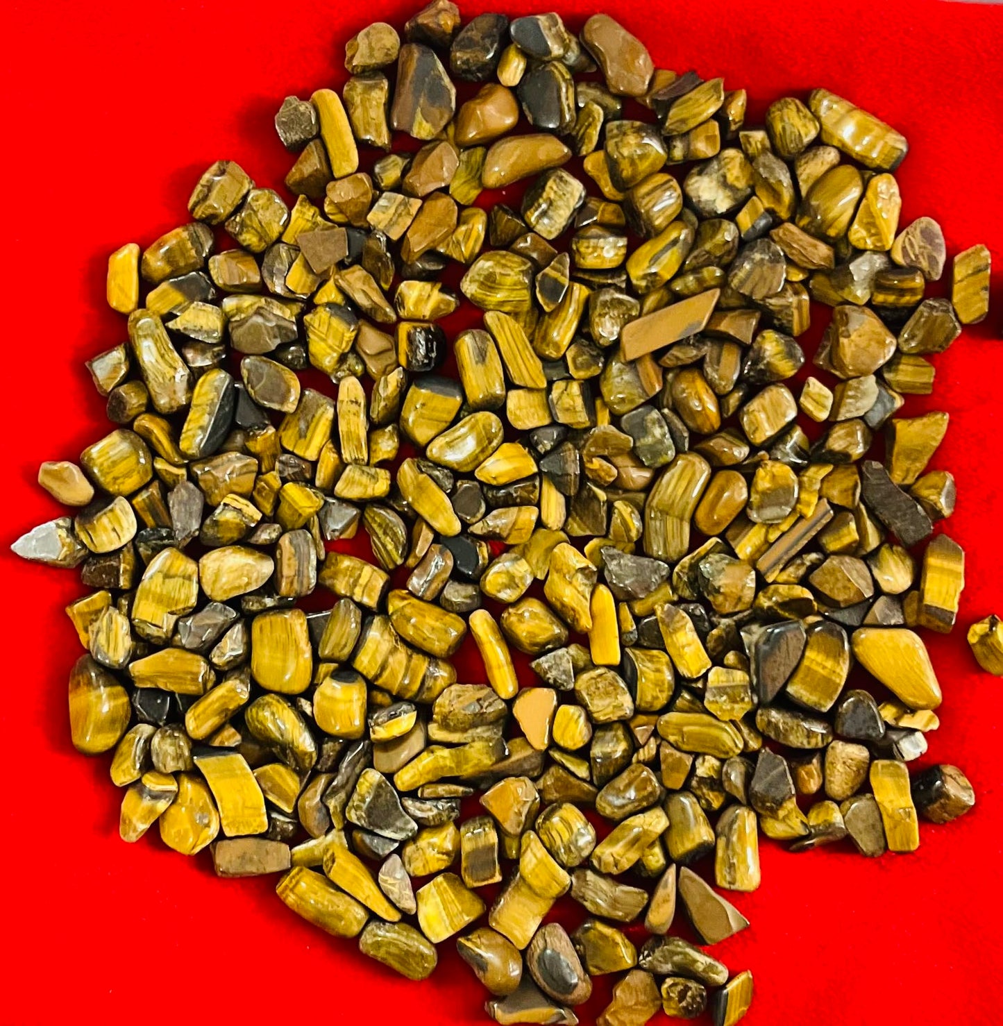 Indian Consigners Natural Crushed Polished Tumbled Gem Stone Chips, Decoration & Healing Crystals (Tiger Eye)