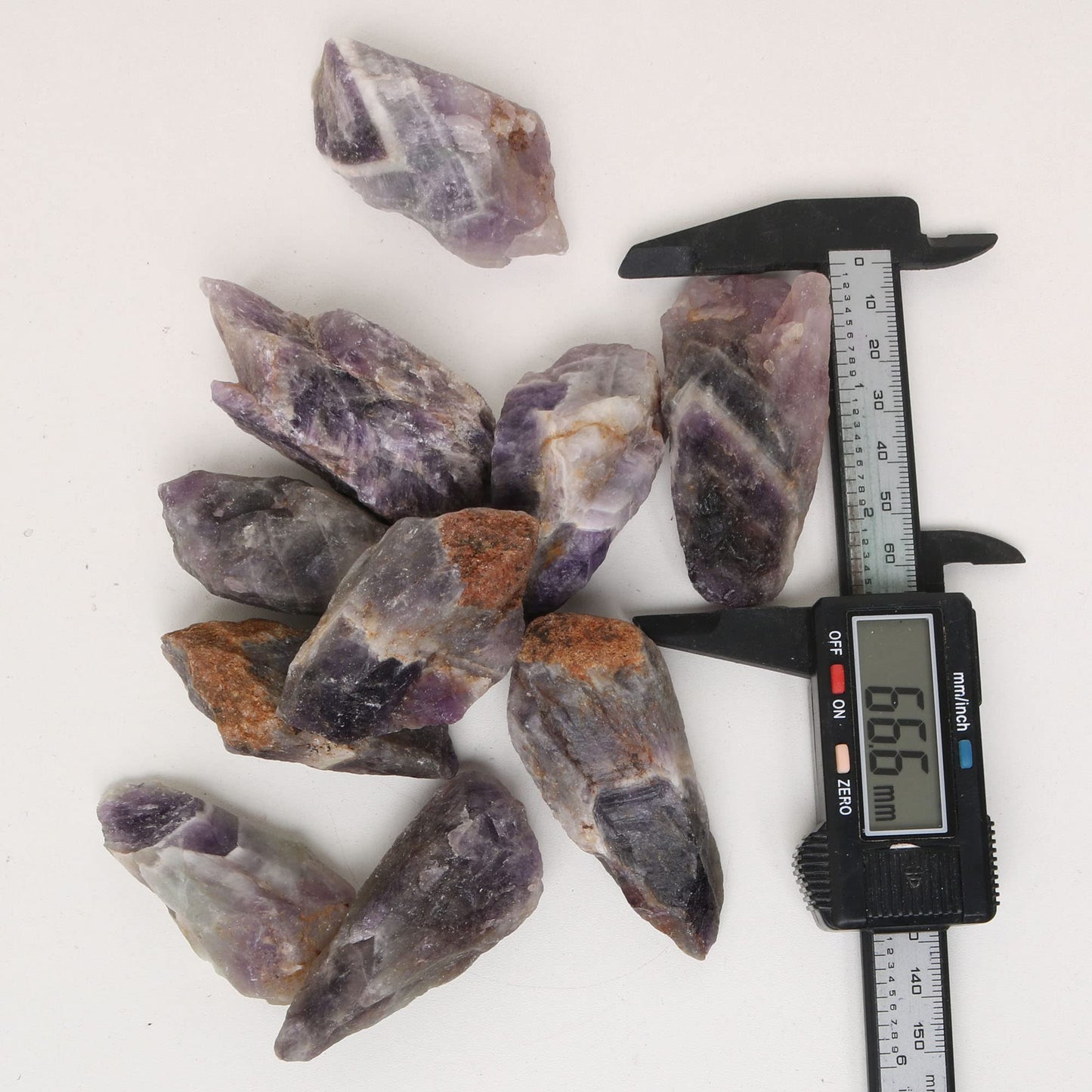REAL-GEMS Natural Raw Healing Crystals Rough Stones for Tumbling, Cabbing, Polishing, Wire Wrapping, Wicca & Reiki Crystal Healing, Mix Gemstones,7 Chakra (Violate Amethyst)