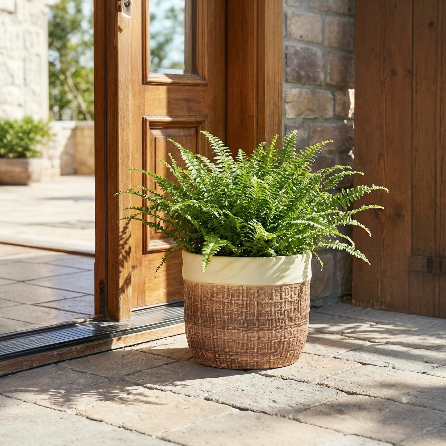 Teagas Ceramic Planter - 9.8 Inch Plant Pot for Indoor Outdoor Plants, Boho Ceramic Plant Pots with Drainage Hole and Plug, Round Indoor Planter, Garden Decor, Gardening Gifts for Women, Brown