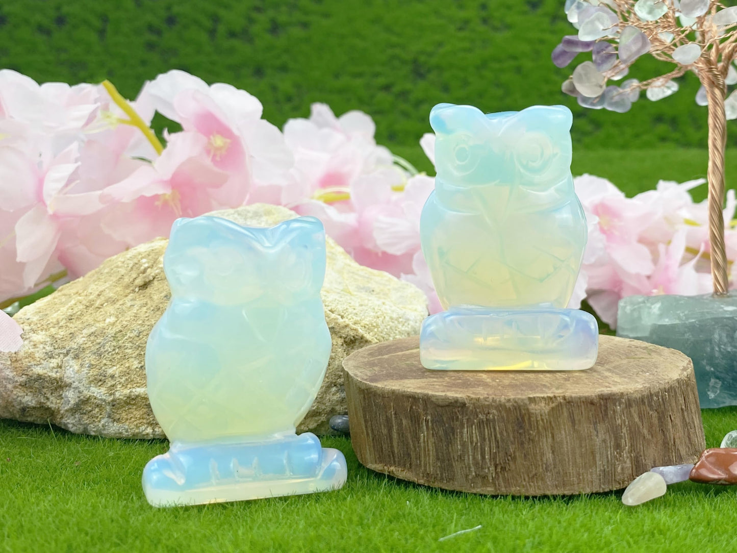 YATOJUZI 2” Owl Decors Natural Opal Crystals Stones Moonstone Cute Decor Polished Hand-Carved Sculpture Statue Figurines Gemstone Home Office Desk Decoration Reiki Energy Gifts