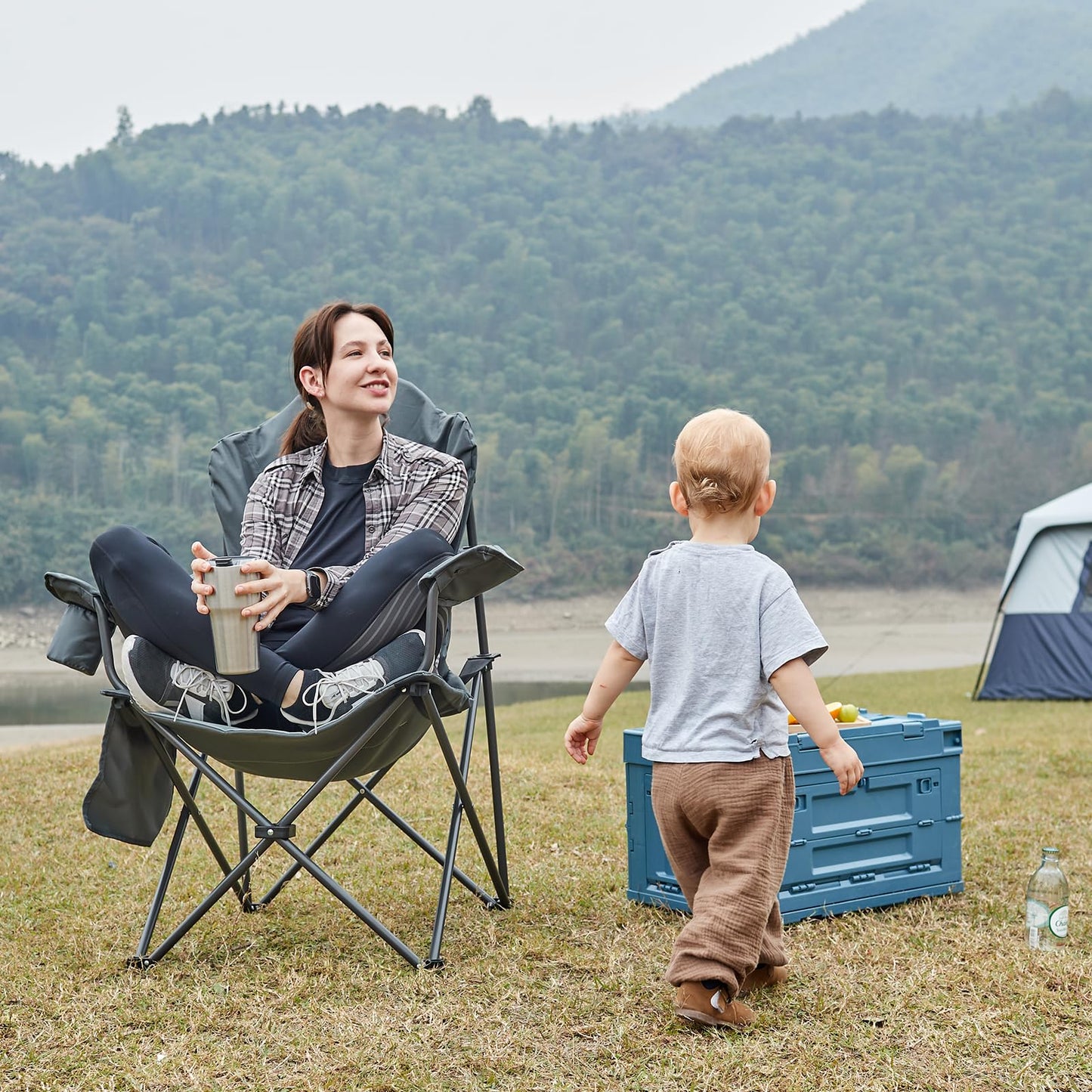 EVER ADVANCED Folding Camping Chair with High Back Padded 2 Pack Oversized Portable Lawn Chairs Lightweight Sturdy Steel Foldable Outdoor Camp Chair for Adults, Black