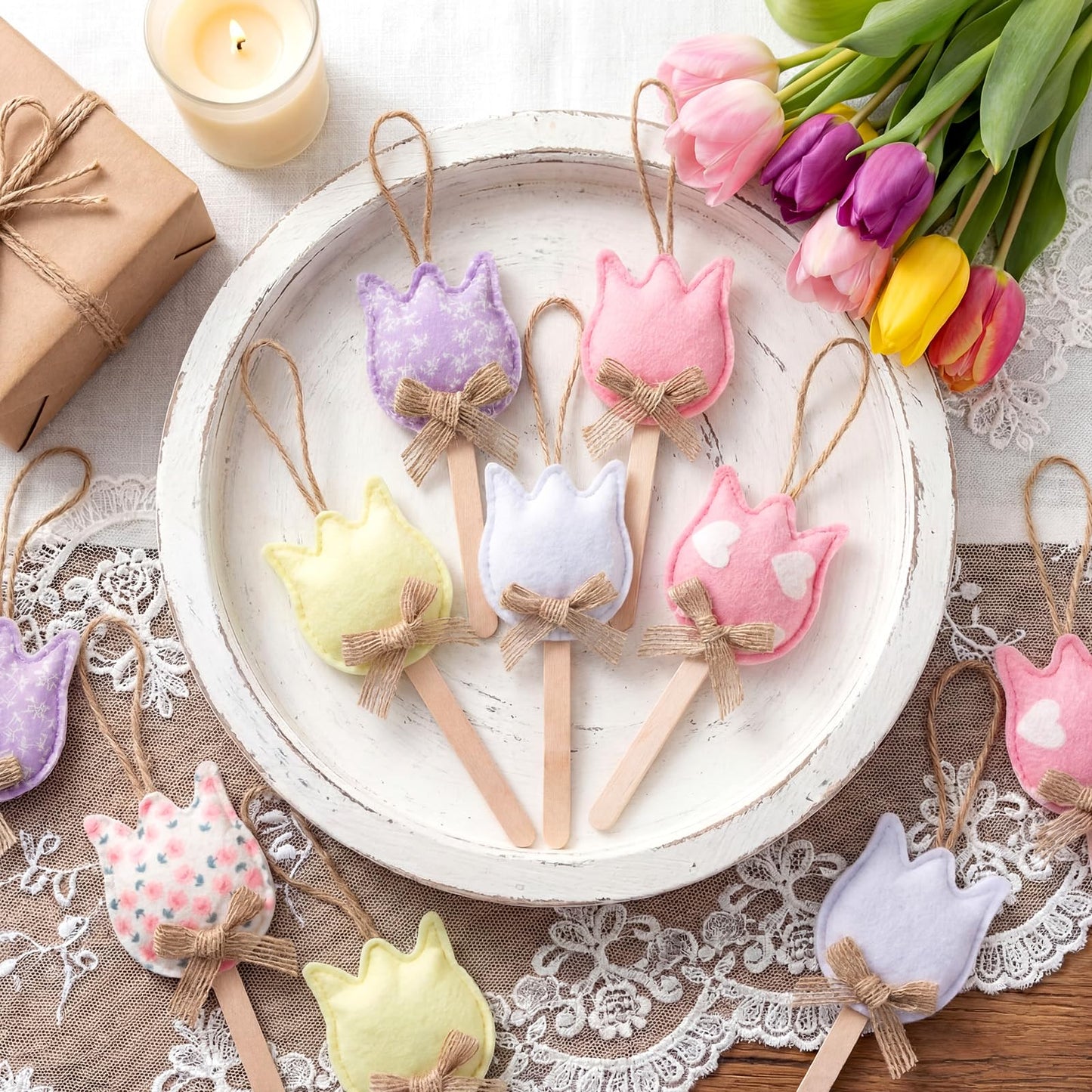 HunnmingRe 18 Pcs Spring Tree Ornaments Felt Tulip Flowers Hanging Spring Ornaments Flower Tree Decorations for Summer Party Home Door Wall Mantel Arts Crafts Gifts