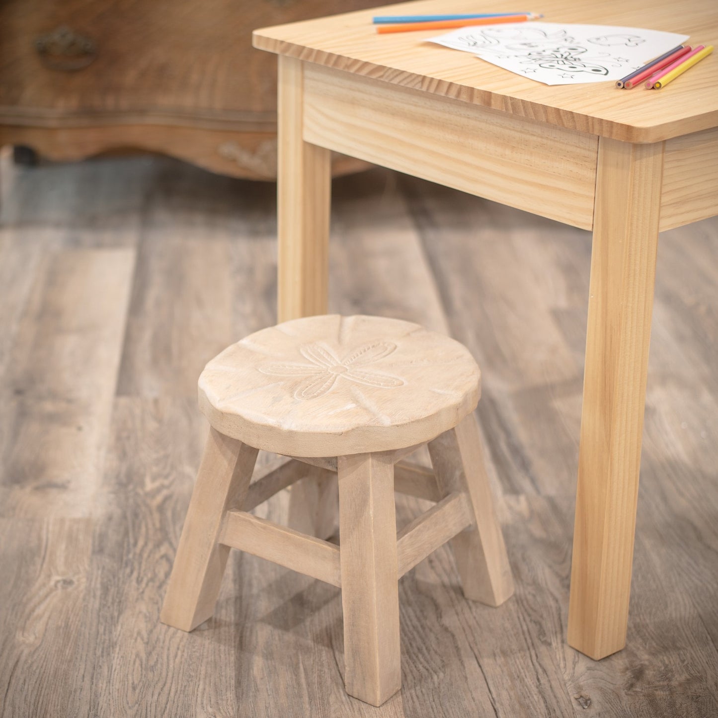 Sand Dollar Design Hand Carved Acacia Hardwood Decorative Short Stool