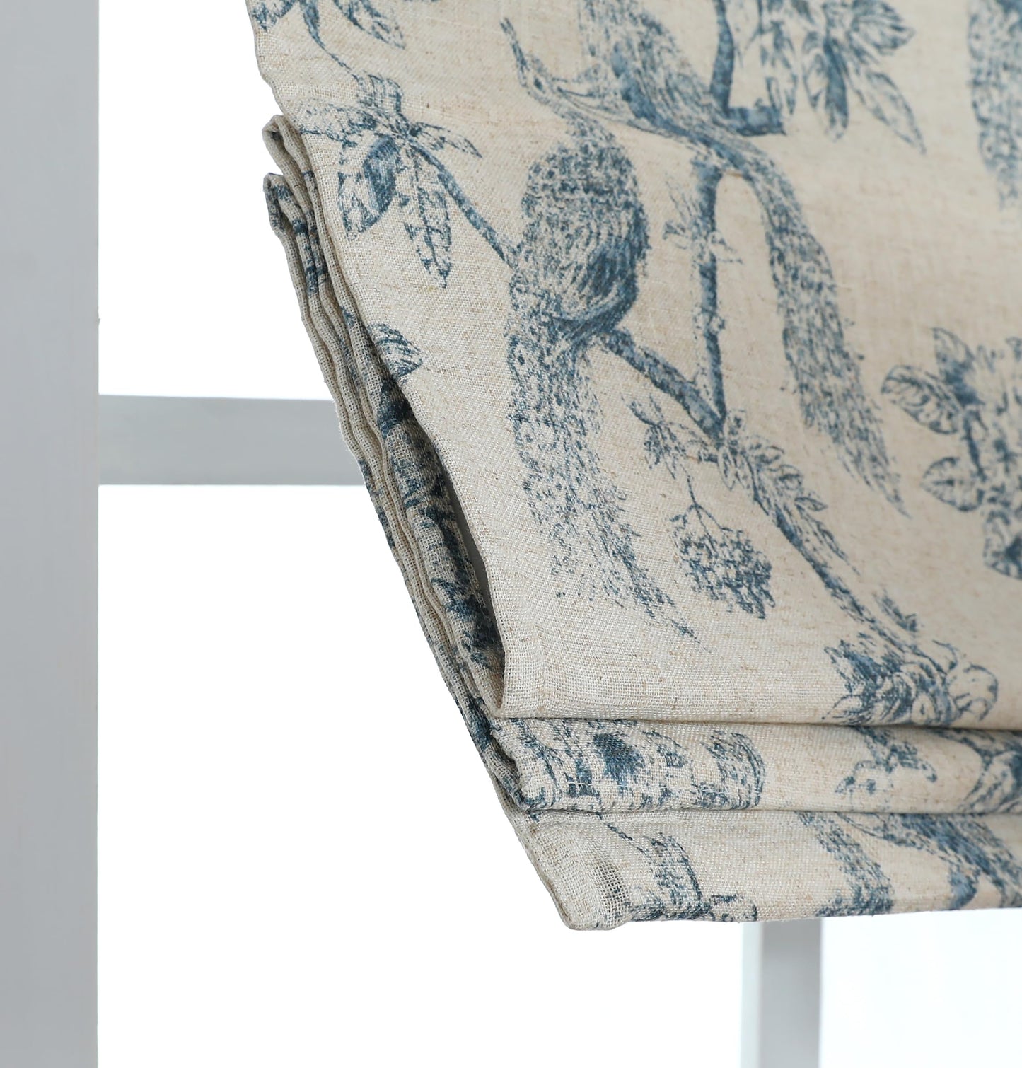 Everyday Celebration Peacock 100% Blackout Dual Layered Pull-Down Roman Shade for Windows, Peacock Pattern Printed on Natural Fabric Roman Shades for Home 30" W x 64" H Blue
