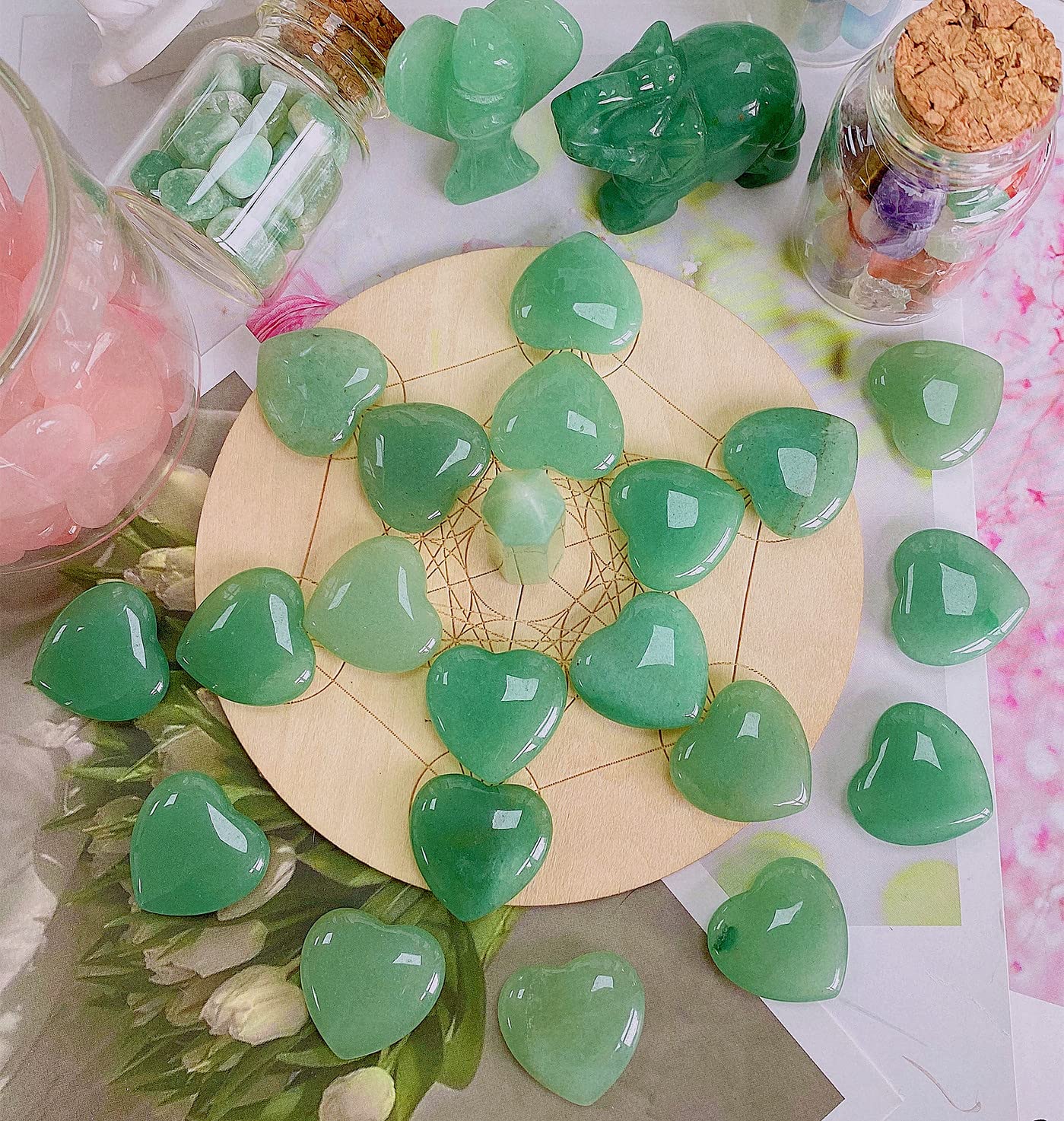 QINJIEJIE 20 PCS Green Aventurine Natural Heart Healing Crystals Polished Crystal Cute Mini Stones Pocket Palm Love Gemstones Set Bulk Wholesale Reiki Energy Balancing Meditation Valentine's Day Gift