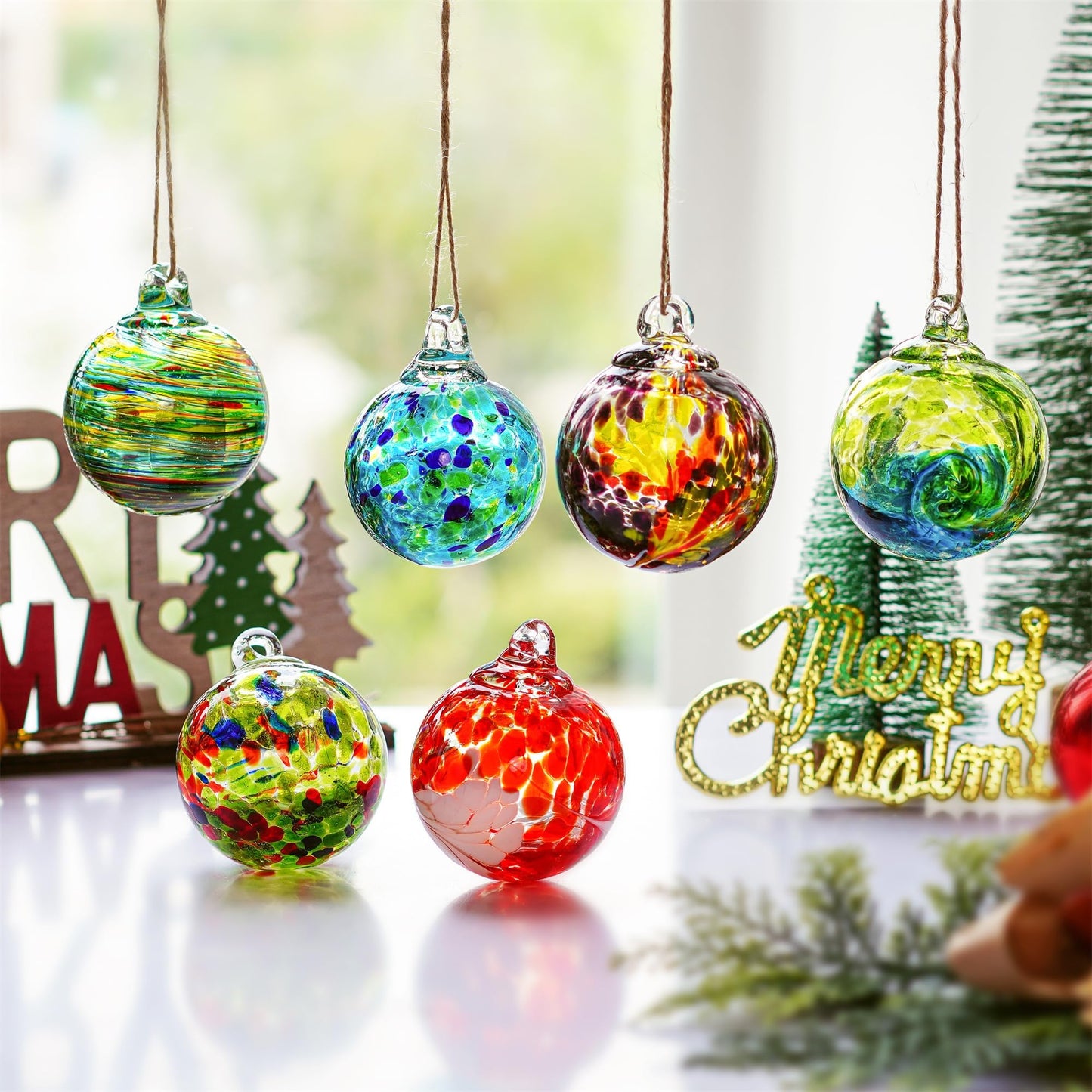 6pcs Hand-Blown Glass Ornaments Balls Hanging Glass Balls Witches Ball Gazing Ball for Home Window Outdoor Garden Patio Xmas Tree Décor