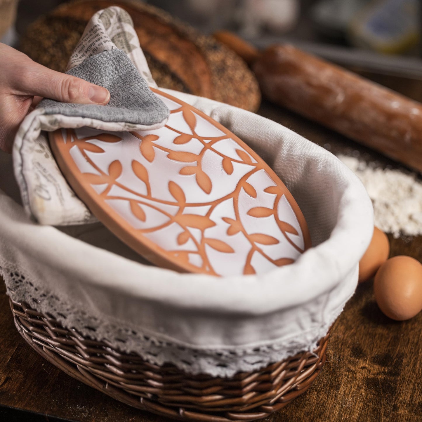 CASADEMA Bread Warmer Basket with Warming Stone (Large Oval 12 x 9) - Bundled w/Linen Bread Bag & Bread/Sugar Saver - Bread Baskets for Serving with liner and lid - Bread Serving Basket for Table