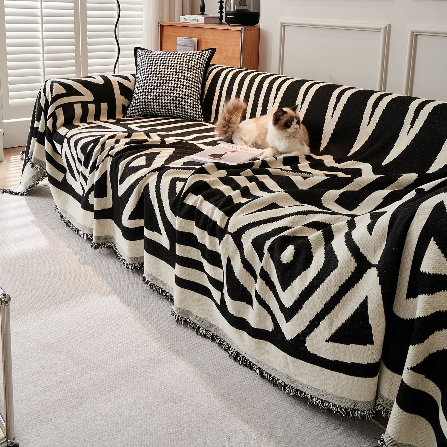 VClife Boho Couch Cover for Dog, Soft Cooling Sofa Cover for Sectional L Shape, Breathable Fabric Furniture Protector for Pet, Reversible White and Black Checkered Plaid Sofa Slip Cover Futon Cover