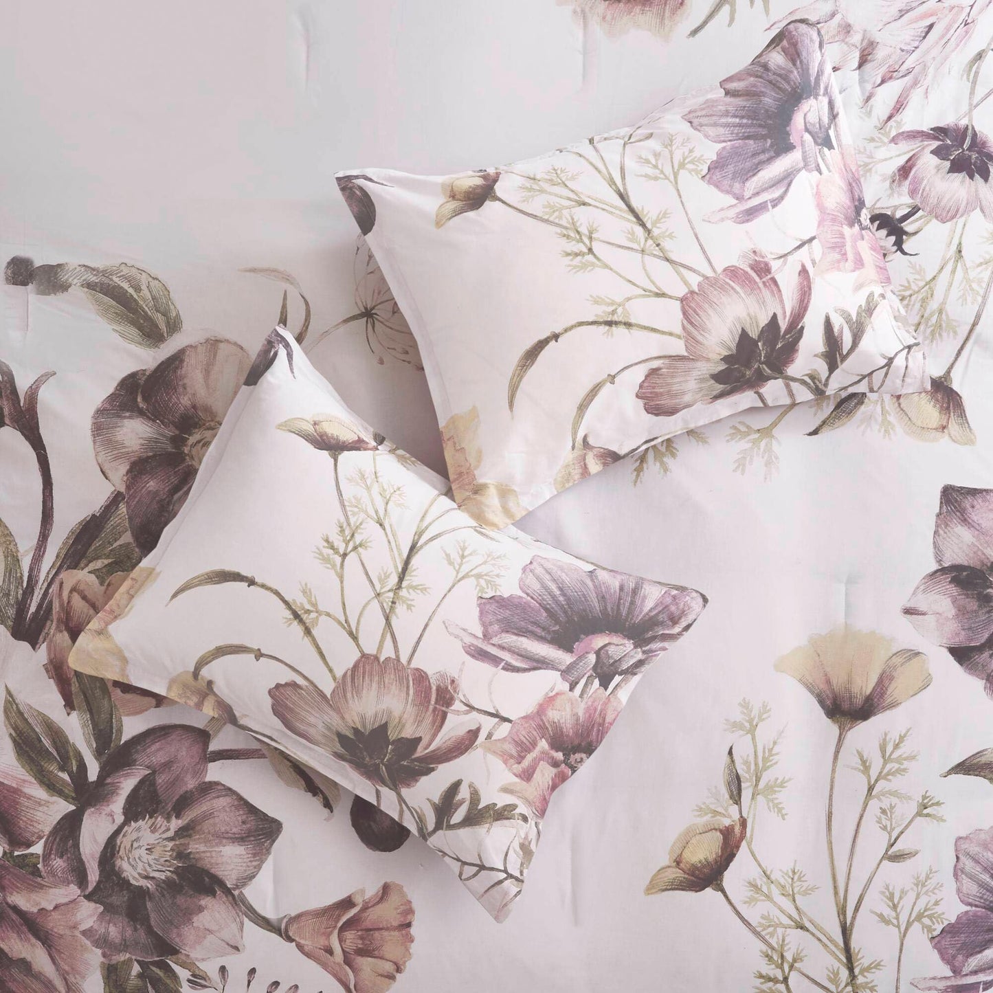 Madison Park Floral Queen Comforter Set, Cotton Rich Bedding Set Feminine Design Shabby Chic Queen Size Comforter Sets, All Season Bed Cover with Shams, Bed Skirt, Décor Pillow, Blush 8 Piece