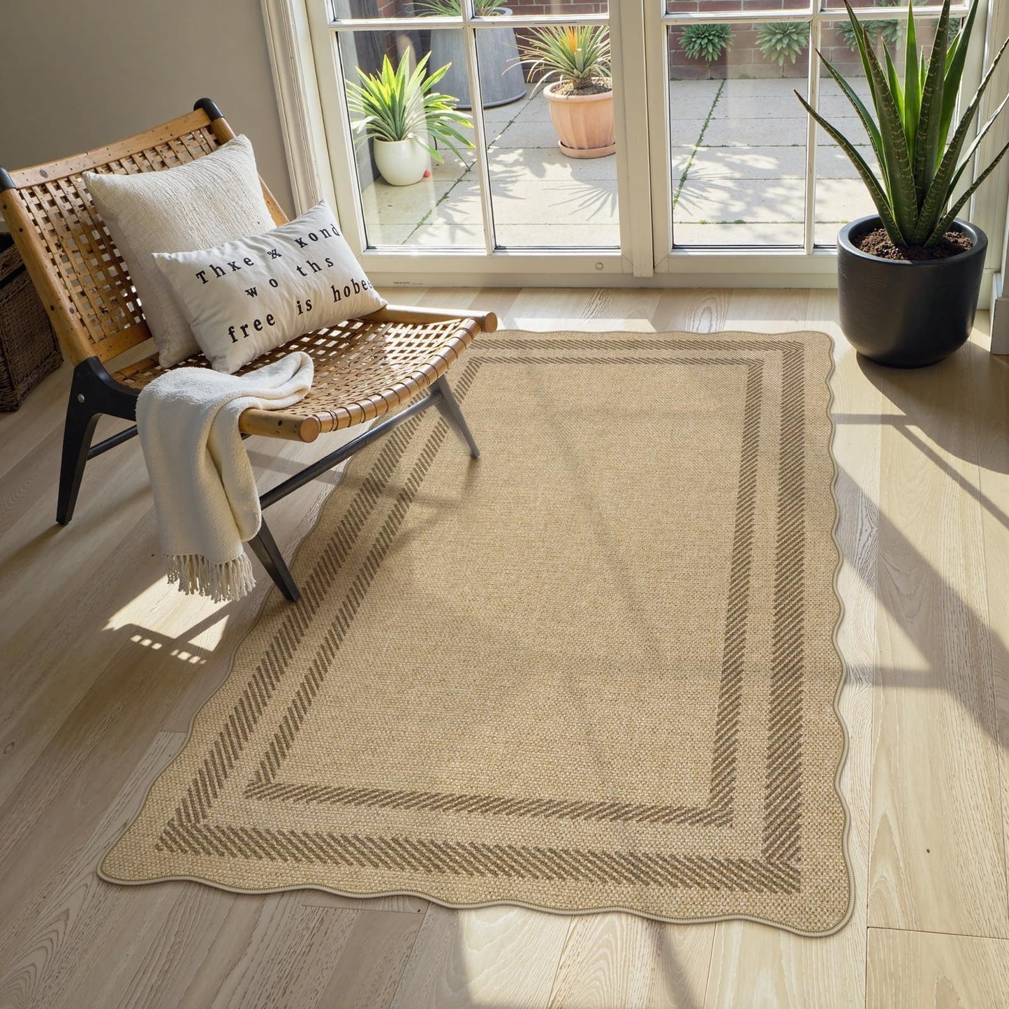 LIVEBOX Scalloped Easy Jute 3x5 Outdoor Rug, Washable Non-Slip Geometric Tan Rugs for Entryway, Indoor Outdoor Farmhouse Rug Modern Carpet Door Mat Area Rug for Patio Bedroom Living Room Kitchen Porch