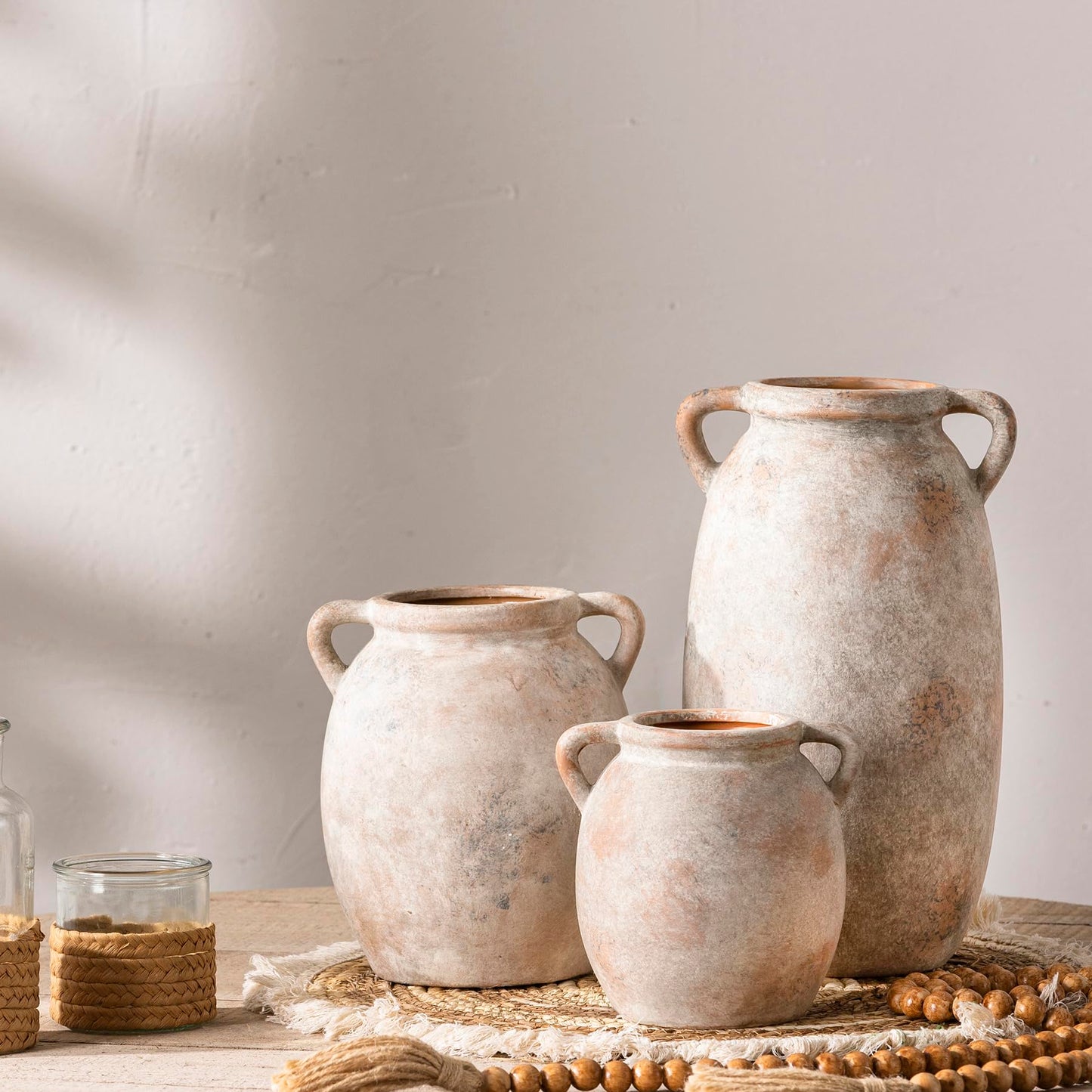 Dobbyby Ceramic Flower Vase 7.6 inch Farmhouse Rustic Vase Decorative Pottery Terracotta Vases for Home Decor Table Mantle Fireplace Living Room Bathroom Wedding Centerpiece (Whitewashed)
