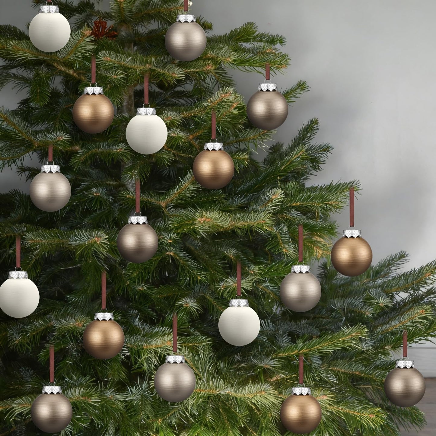 Suilung 12 Pcs Modern Neutral Christmas Ball Ornaments Set 2.4 Inch Rustic White Brown Xmas Baubles Shatterproof Textured Farmhouse Modern Christmas Decor for Xmas Tree Holiday Indoor Home Decor