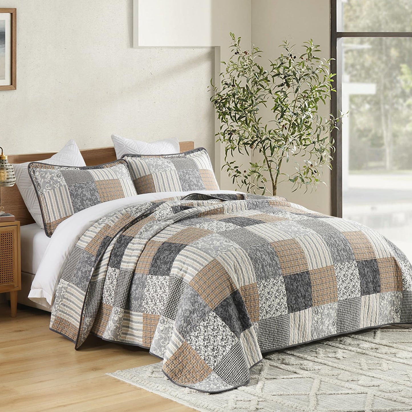 PANGUSHAN 100% Cotton King Quilt Bedding Set, Quilt King Size, Floral Patchwork Quilted Bedspread, Lightweight Comforter King Bed Spread for All Season, 3pcs, Brown/Gray