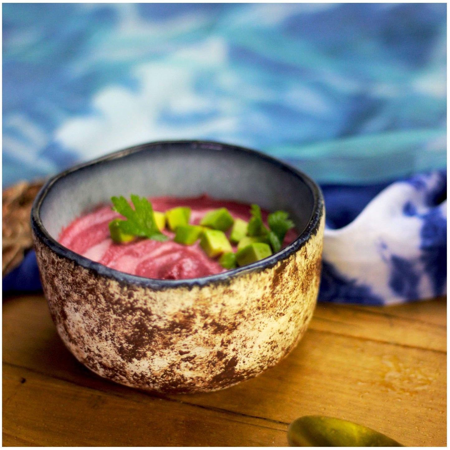 RoRo Handmade 4.5-Inch Rustic Coral Ceramic Miso Bowls – Set of 2, Hand-Glazed Blue Interior with Textured Finished, Microwave & Dishwasher Safe
