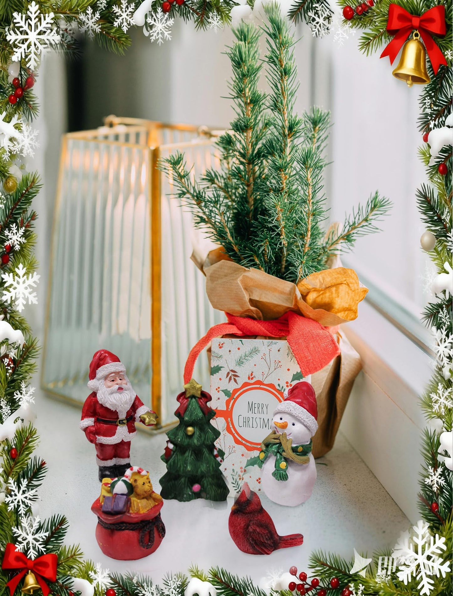 Lamnes Christmas Miniature Figurines, Small Resin Santa Claus Ornaments Christmas Miniature Ornament Resin for Winter New Year Holiday Party Favors Decorations