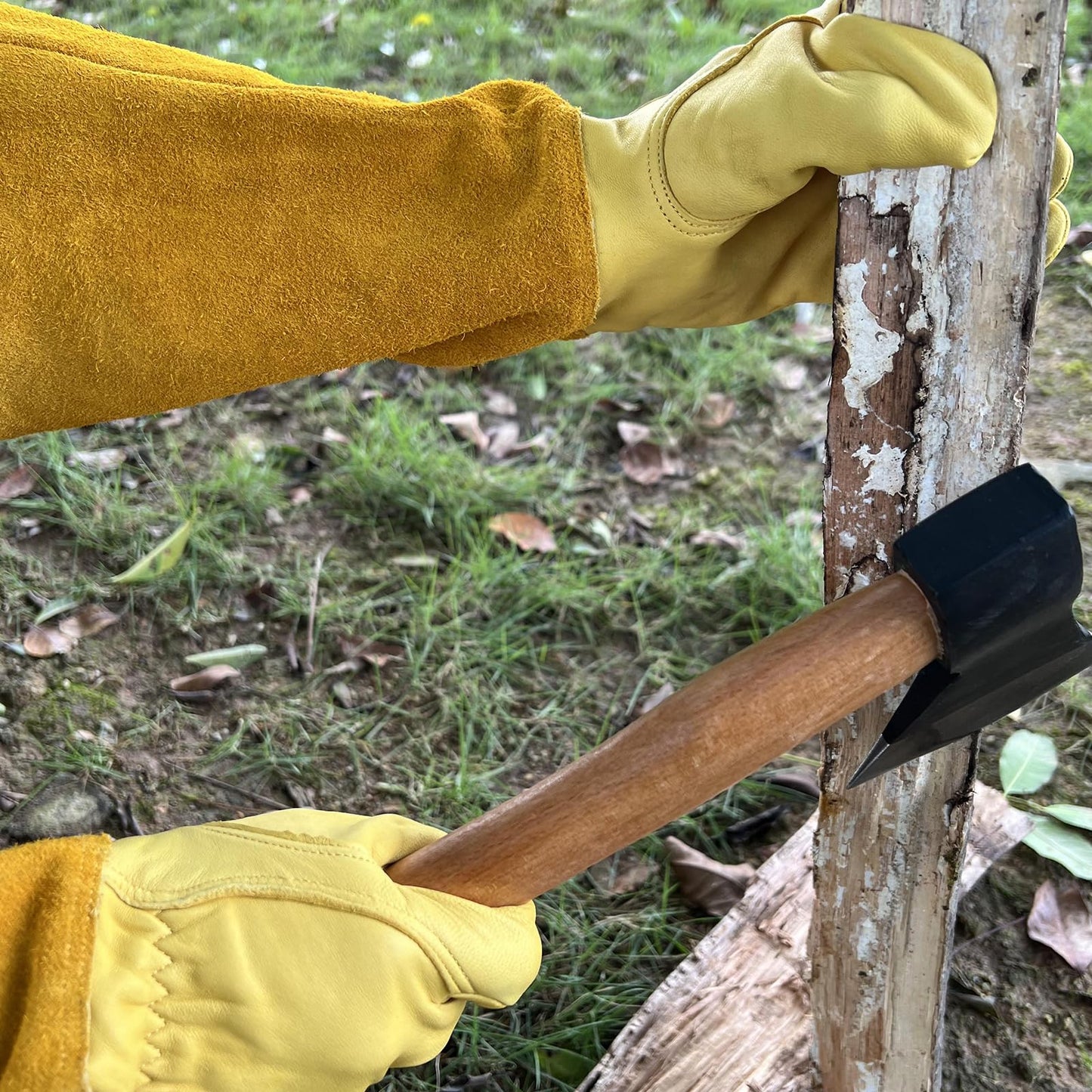 luvaswel Thorn Proof Gardening Gloves, 100% Cowhide Comfortable Breathable for Rose Pruning, Cactus Handling and Gardening