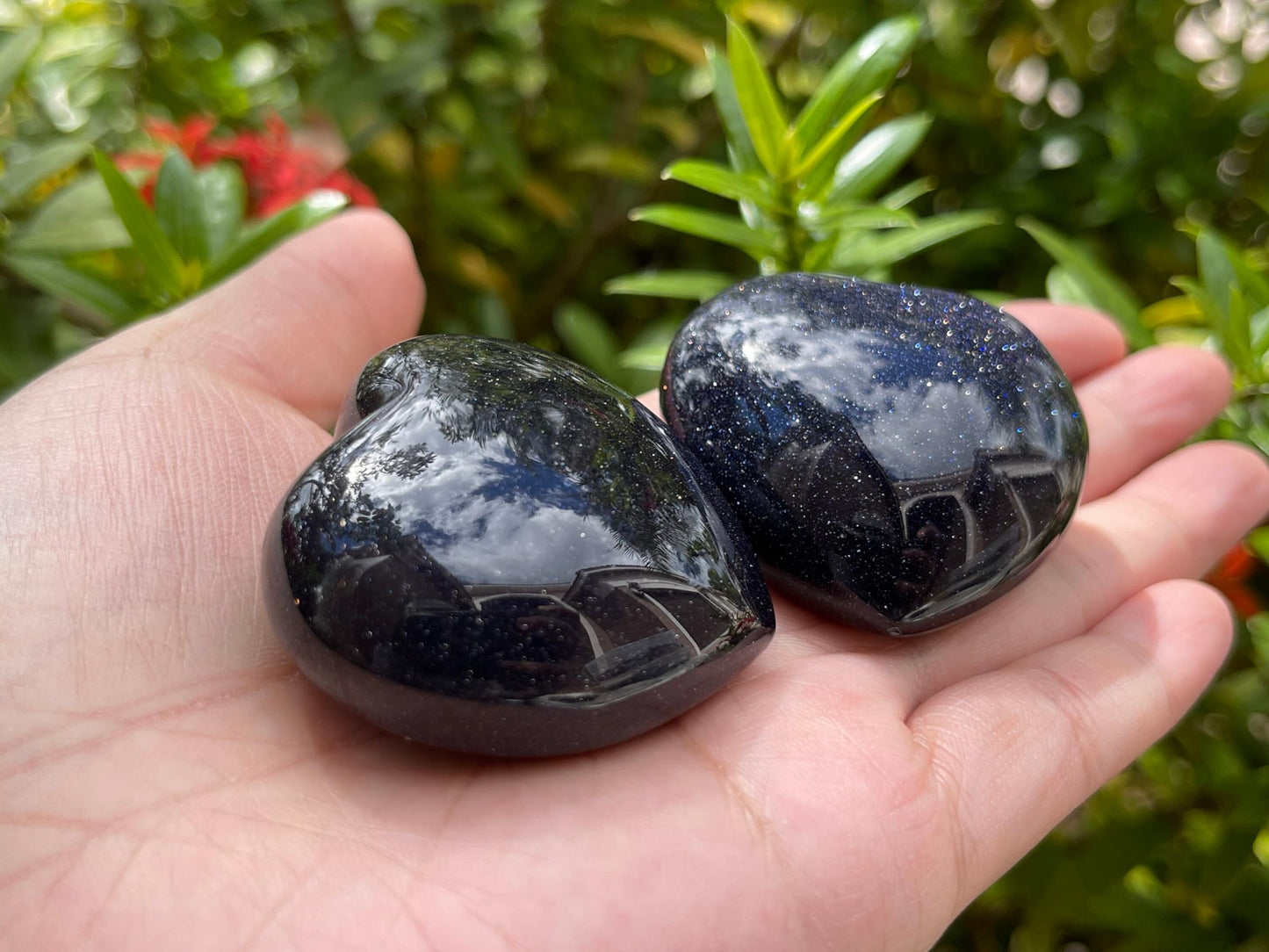 GAF TREASURES Blue Goldstone Gemstone Hearts, Polished Blue Goldstone Puffy Hearts, Blue Goldstone Crystal Palm Stone, Blue Goldstone Healing Crystal Hearts (1 Heart)