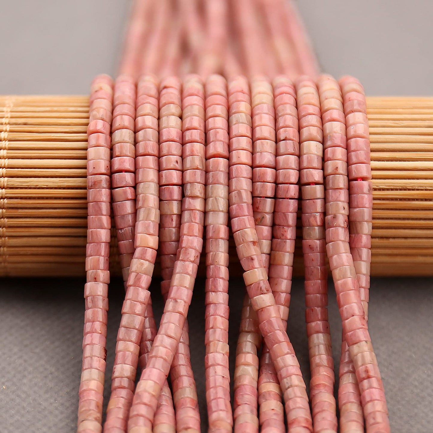 BONNY BOXX 150PCs Natural Rhodochrosite Spacer Beads, Loose Semi Precious Flat Round Gemstone Heishi Disc Stone Beads for Beading Jewelry Making 4mm*2mm