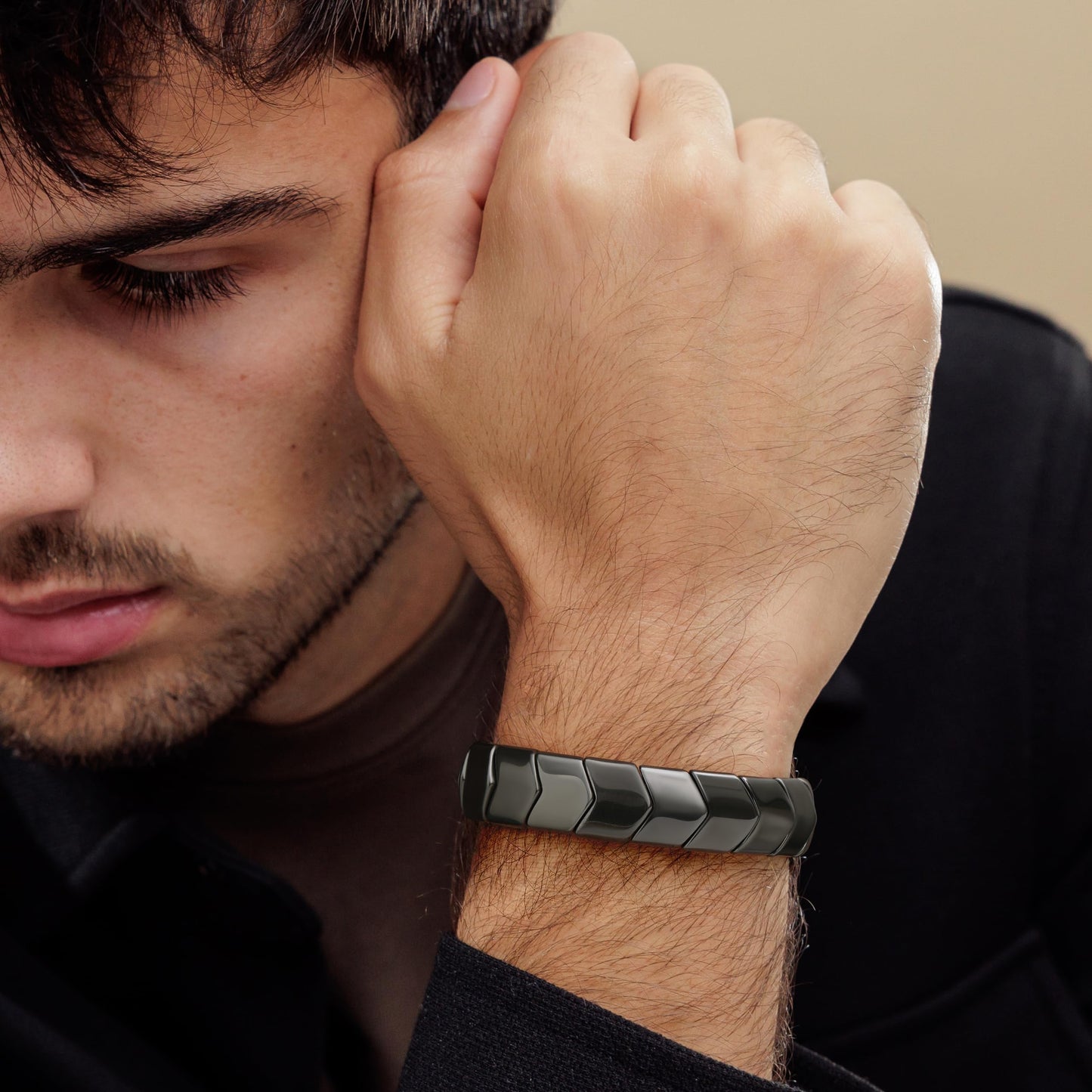 DONYUDE Unique Fathers Day Bracelet Gifts Hematite Bracelet for Men Heavy Arrowhead Hematite Bracelets for Dad Grandpa Reignites Masculine Energy Birthday Gift for Men Crystal Jewelry